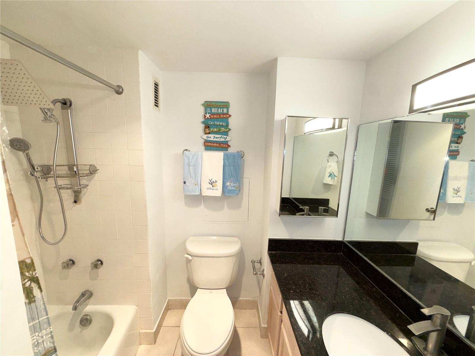 Image 32 of 63 For 880 Mandalay Avenue C704