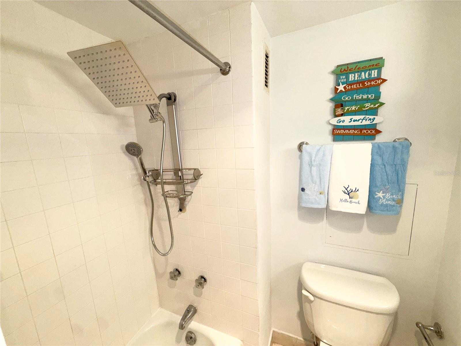 Image 33 of 63 For 880 Mandalay Avenue C704