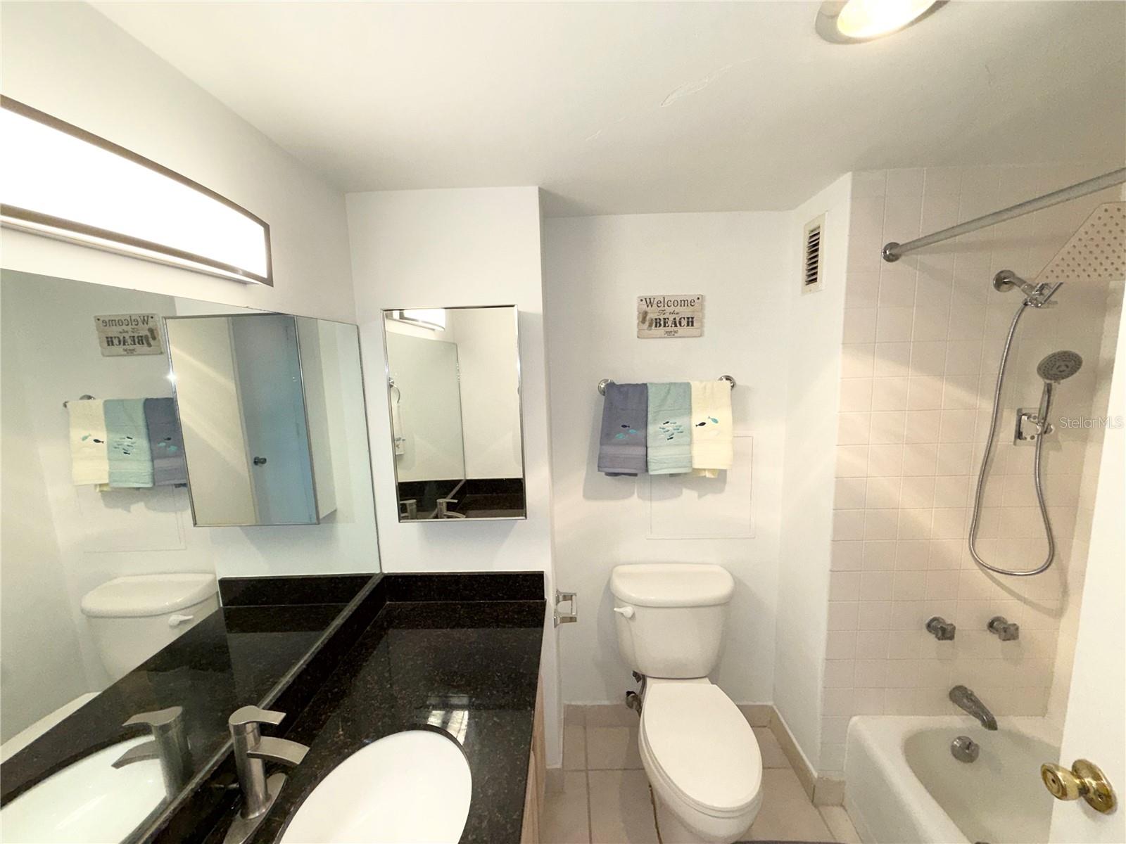 Image 39 of 63 For 880 Mandalay Avenue C704
