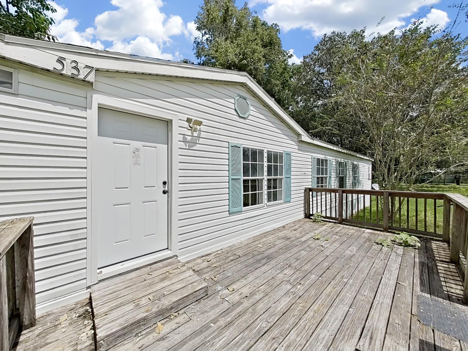 Image 7 of 42 For 537 East Avenue