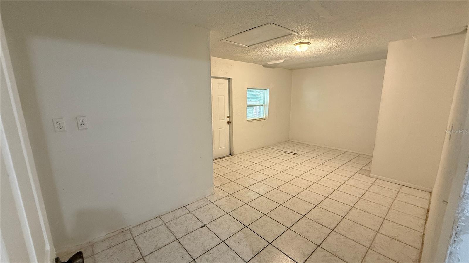 Image 10 of 16 For 2658 61st Avenue N
