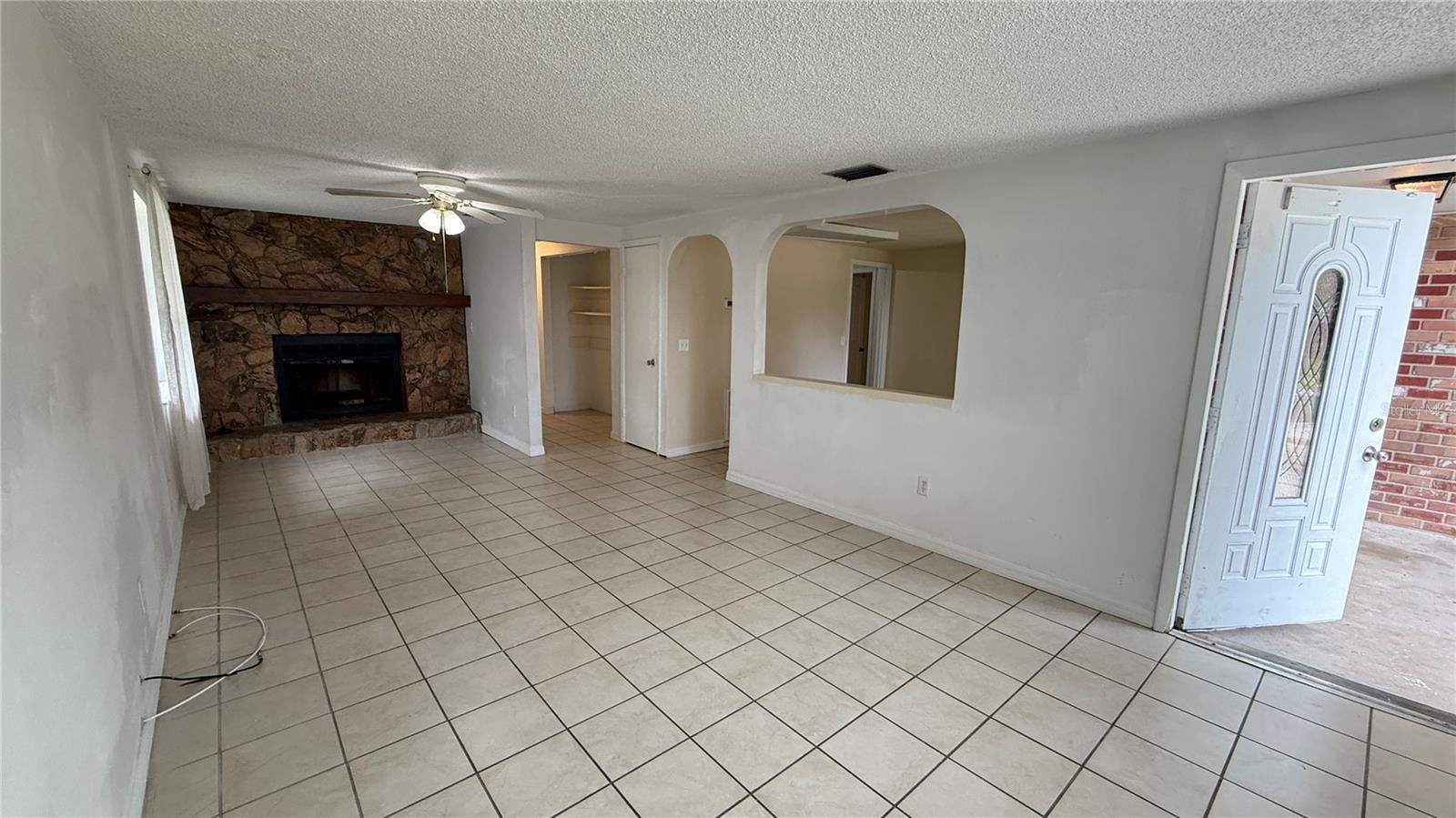 Image 4 of 16 For 2658 61st Avenue N