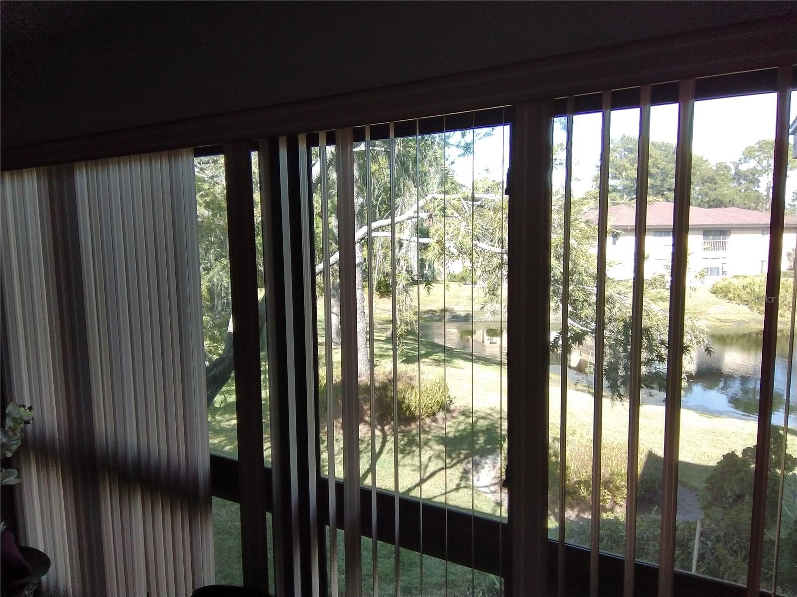 Image 12 of 16 For 2685 Sabal Springs Circle 202