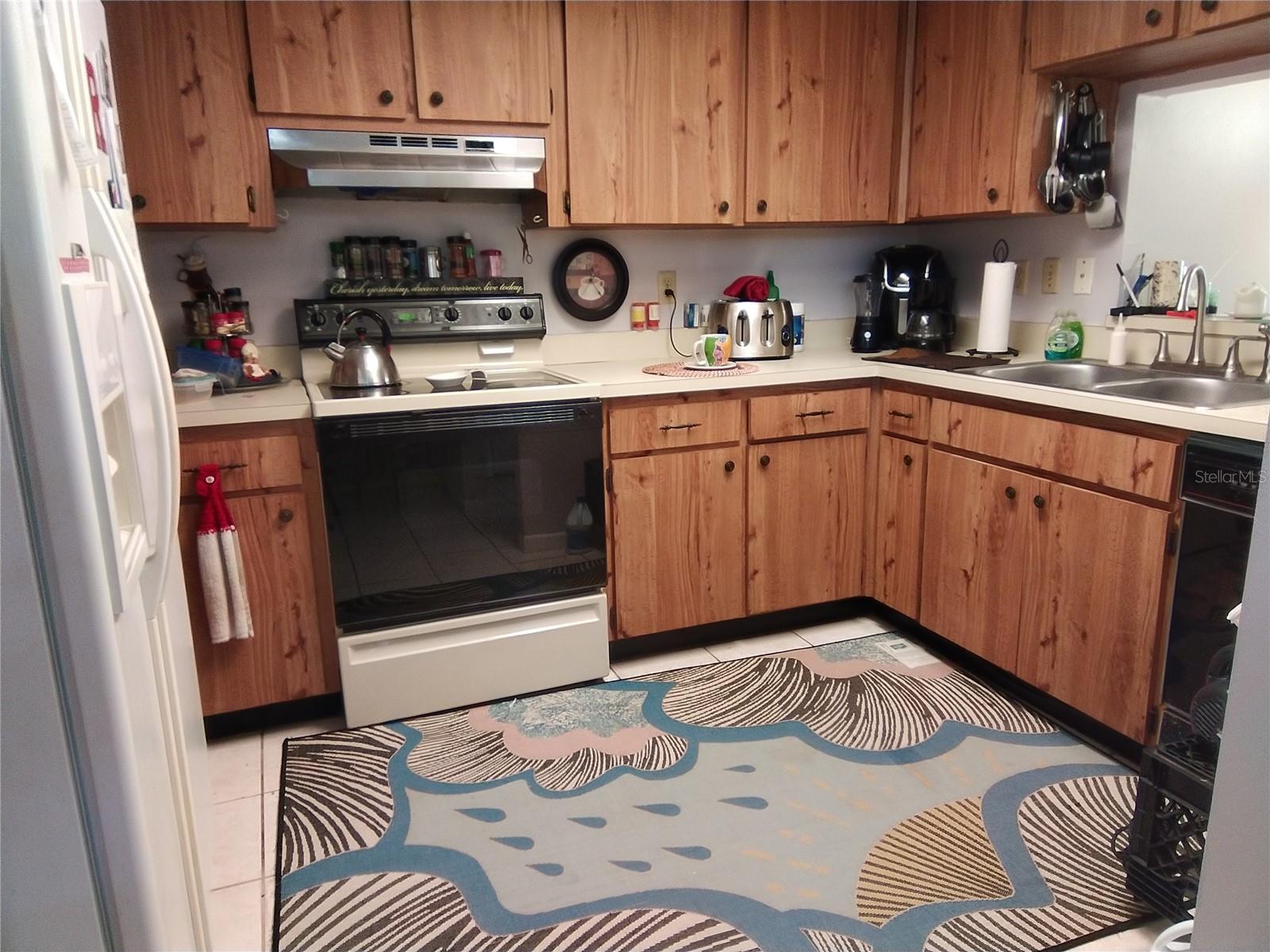 Image 2 of 16 For 2685 Sabal Springs Circle 202