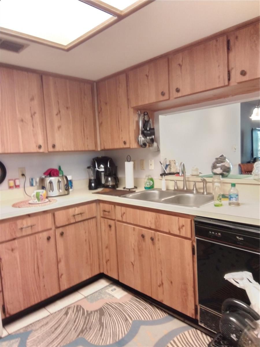 Image 4 of 16 For 2685 Sabal Springs Circle 202