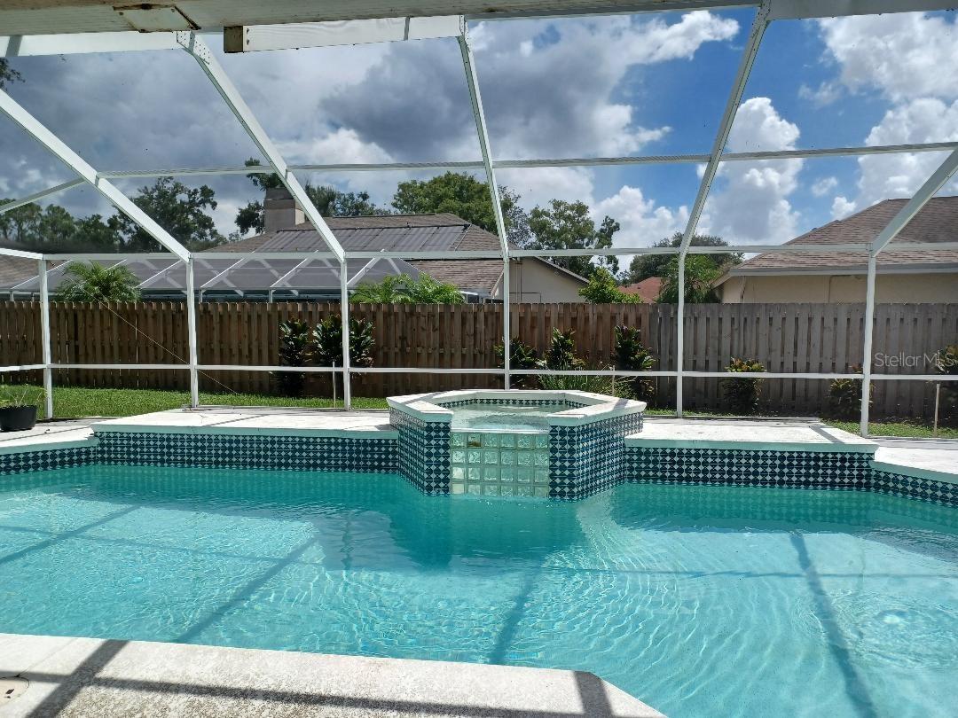 Image 22 of 26 For 16705 Sheffield Park Drive