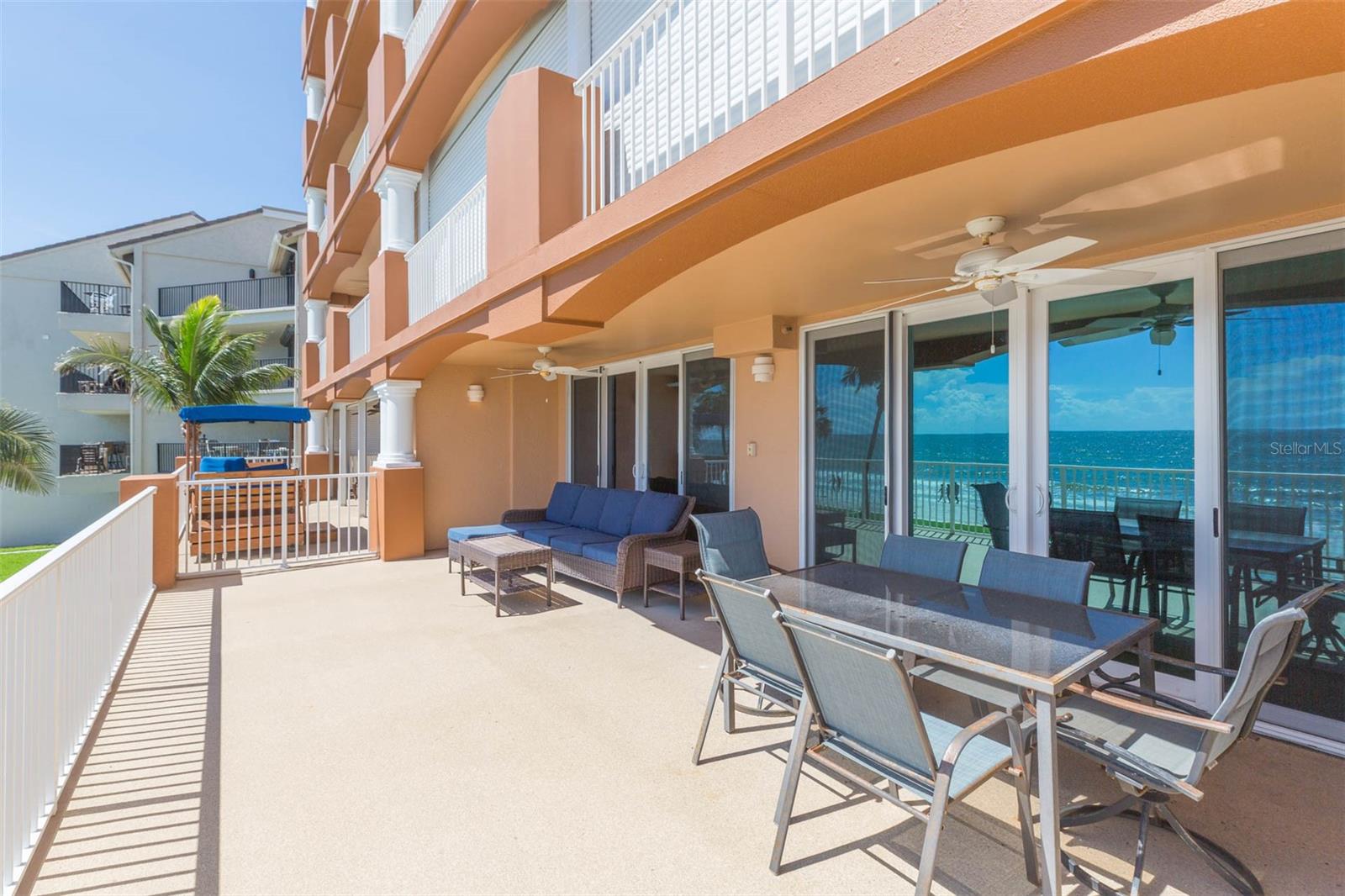 Image 43 of 63 For 16326 Gulf Boulevard 109
