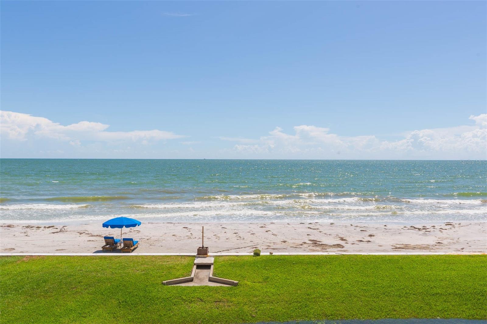 Image 48 of 63 For 16326 Gulf Boulevard 109