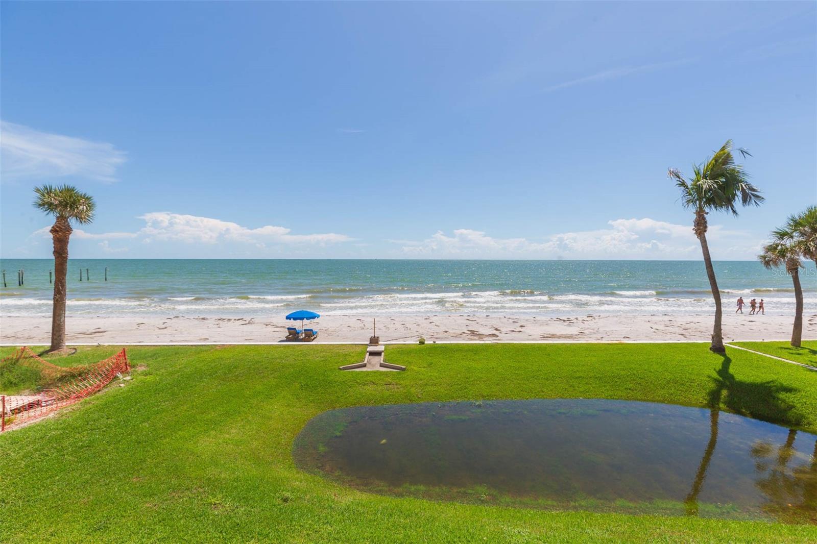 Image 49 of 63 For 16326 Gulf Boulevard 109