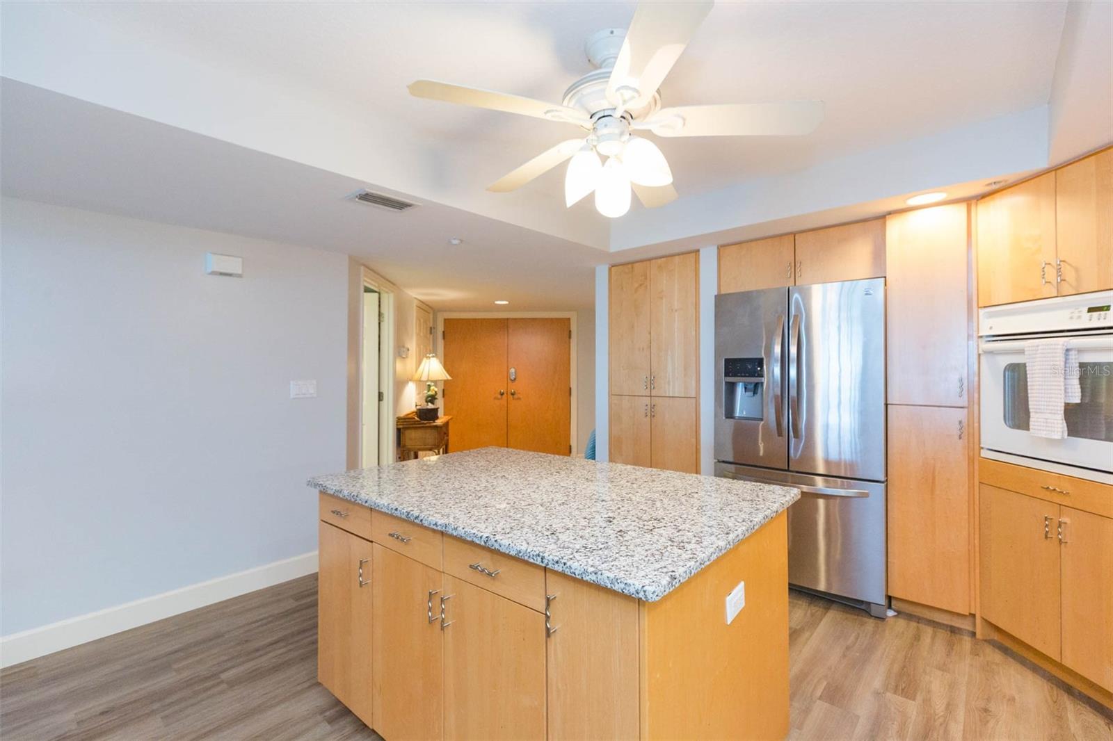 Image 8 of 63 For 16326 Gulf Boulevard 109