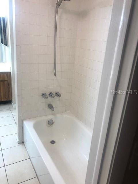 Image 11 of 22 For 2420 Winding Creek Boulevard 102