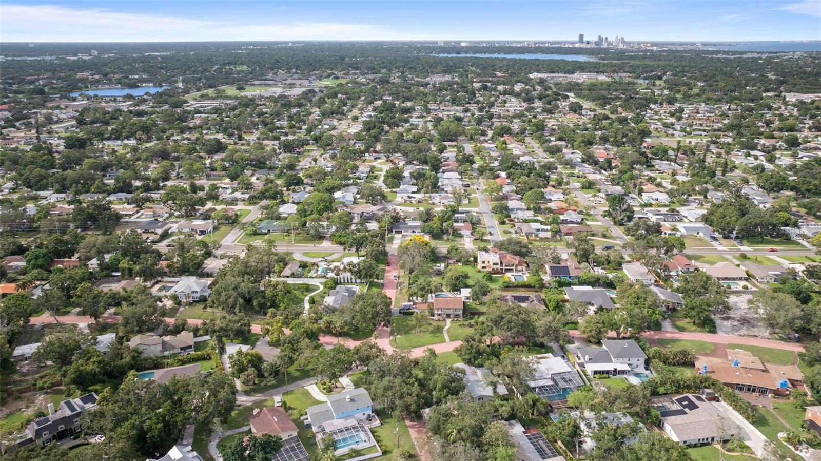 Image 35 of 45 For 1845 Pinellas Point Drive S