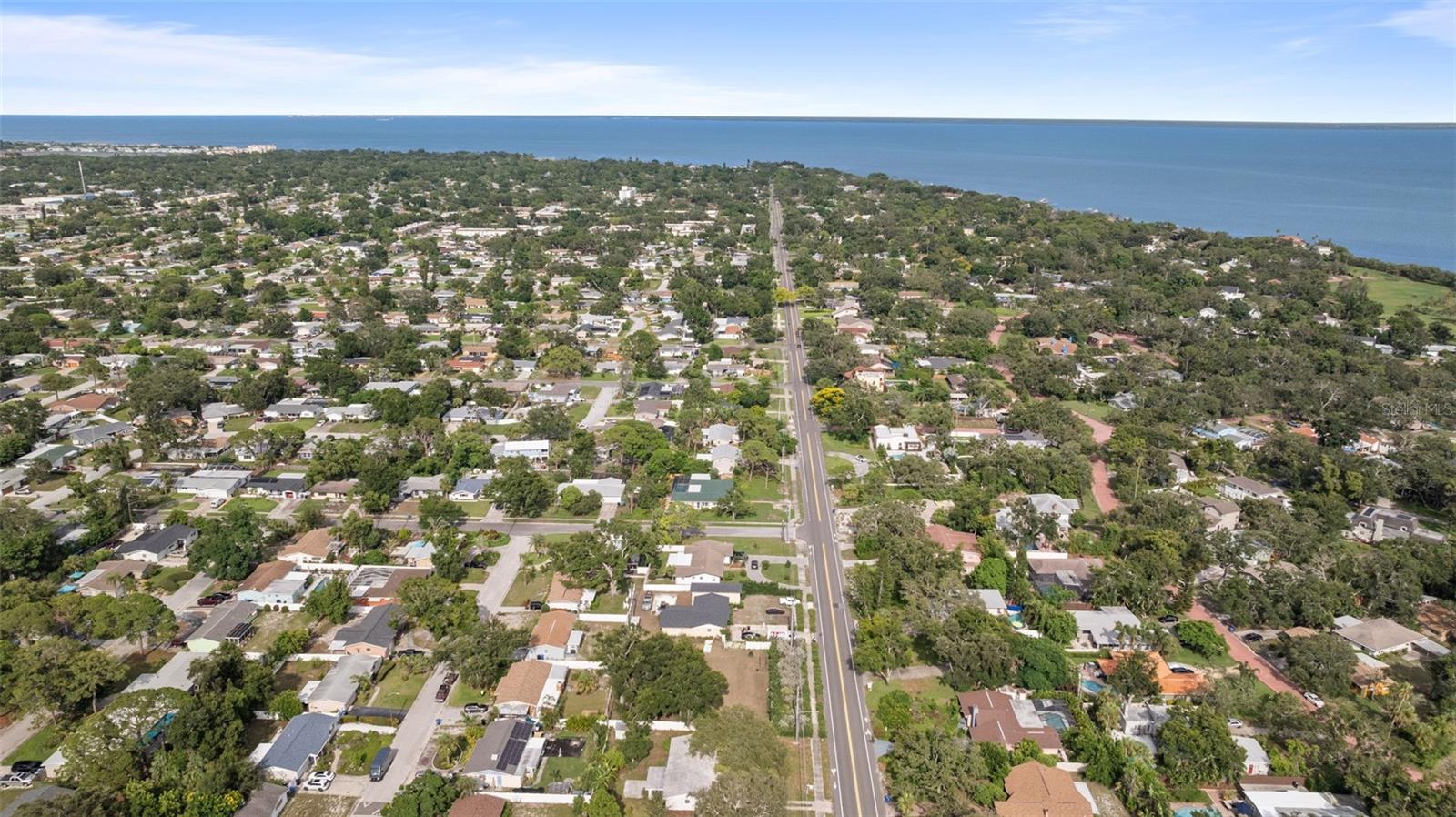 Image 38 of 45 For 1845 Pinellas Point Drive S