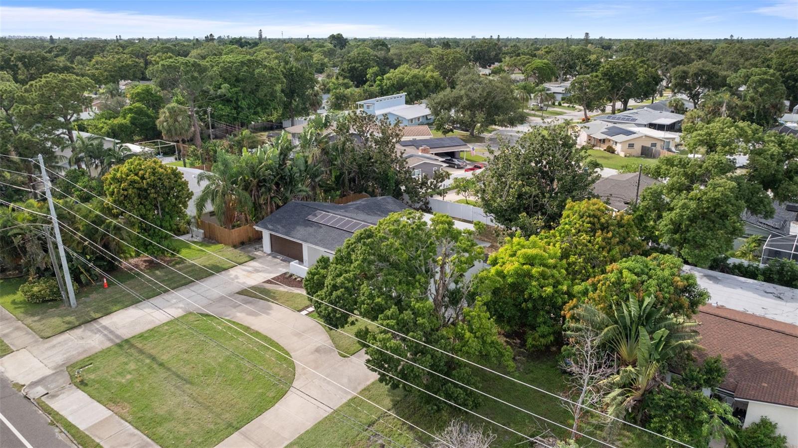 Image 40 of 45 For 1845 Pinellas Point Drive S