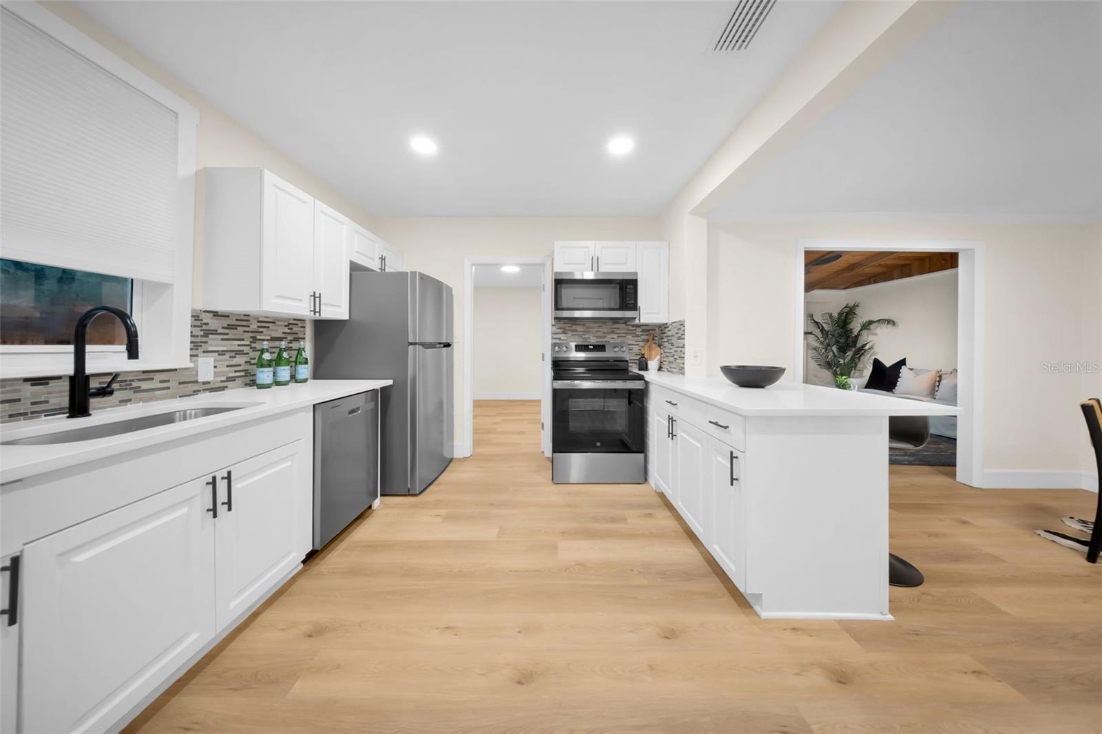 Image 10 of 42 For 111 130th Avenue