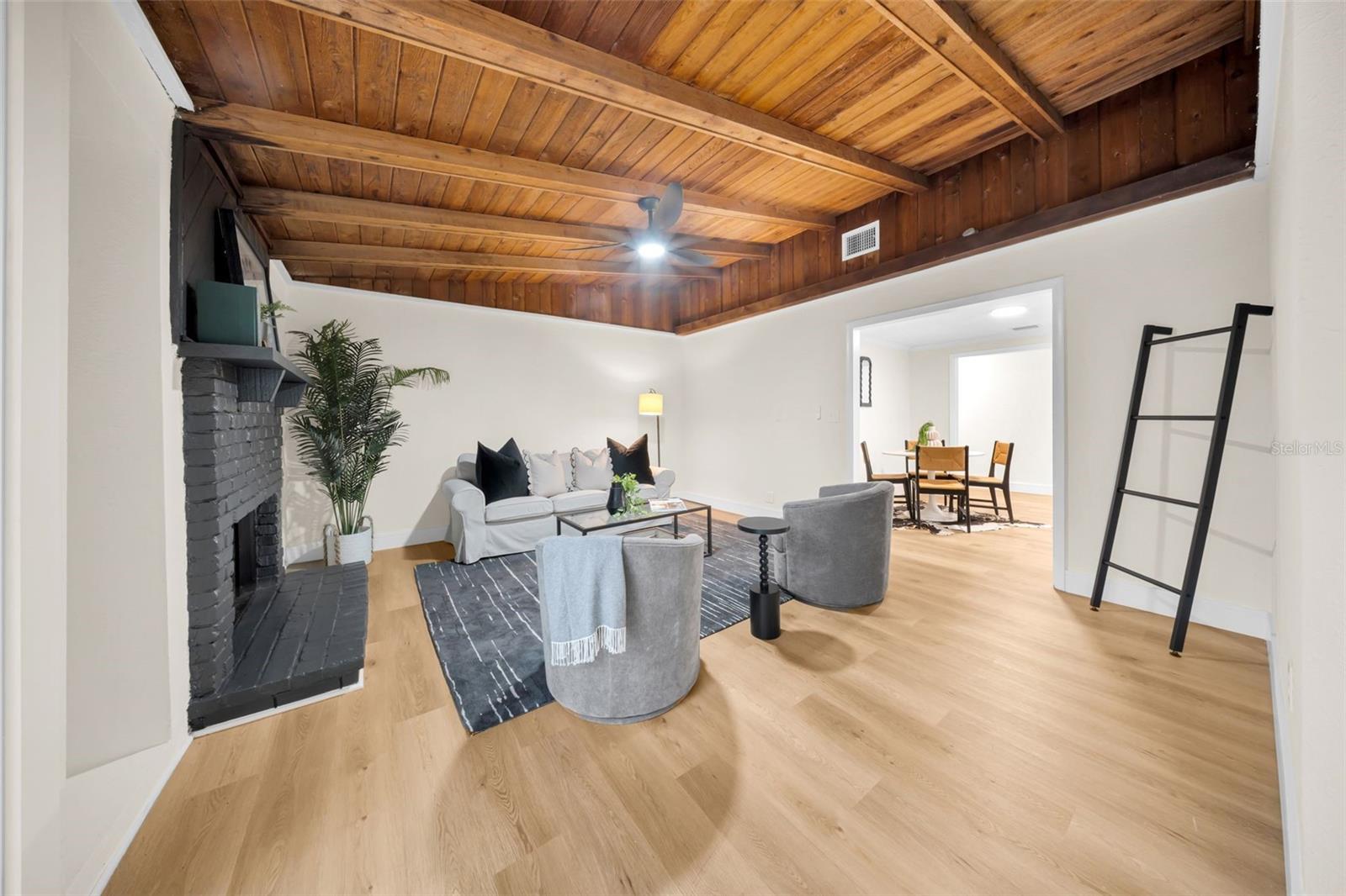 Image 19 of 42 For 111 130th Avenue