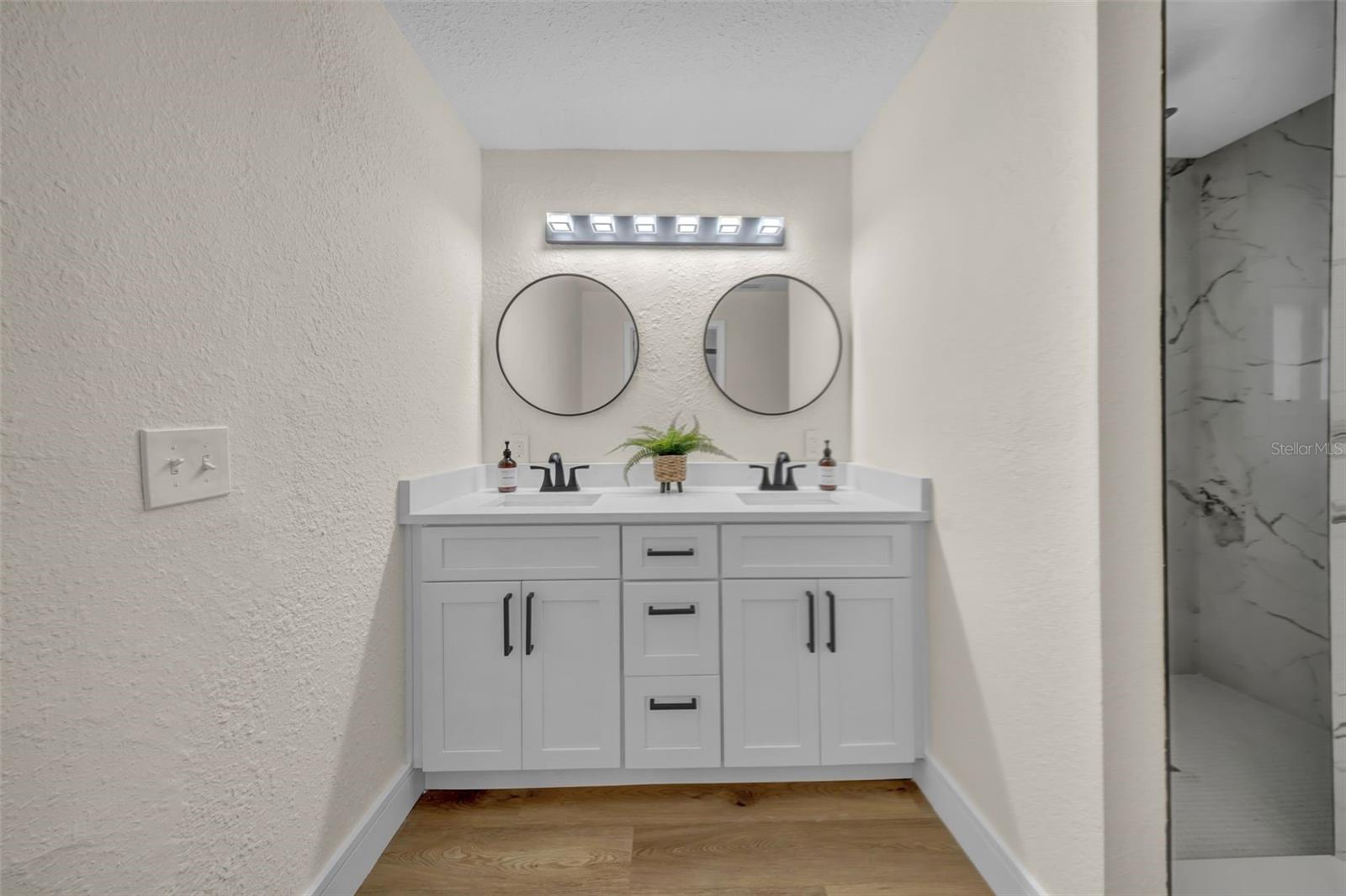 Image 28 of 42 For 111 130th Avenue