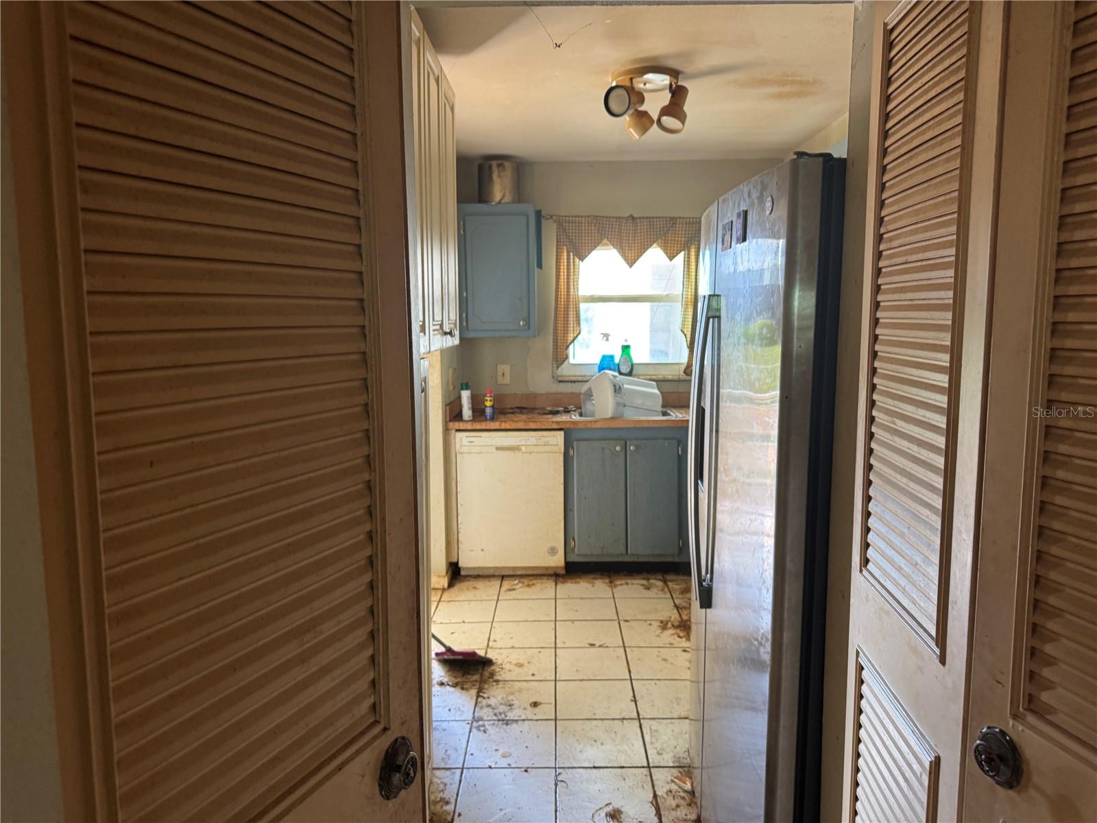 Image 6 of 10 For 5530 80th Street N D307