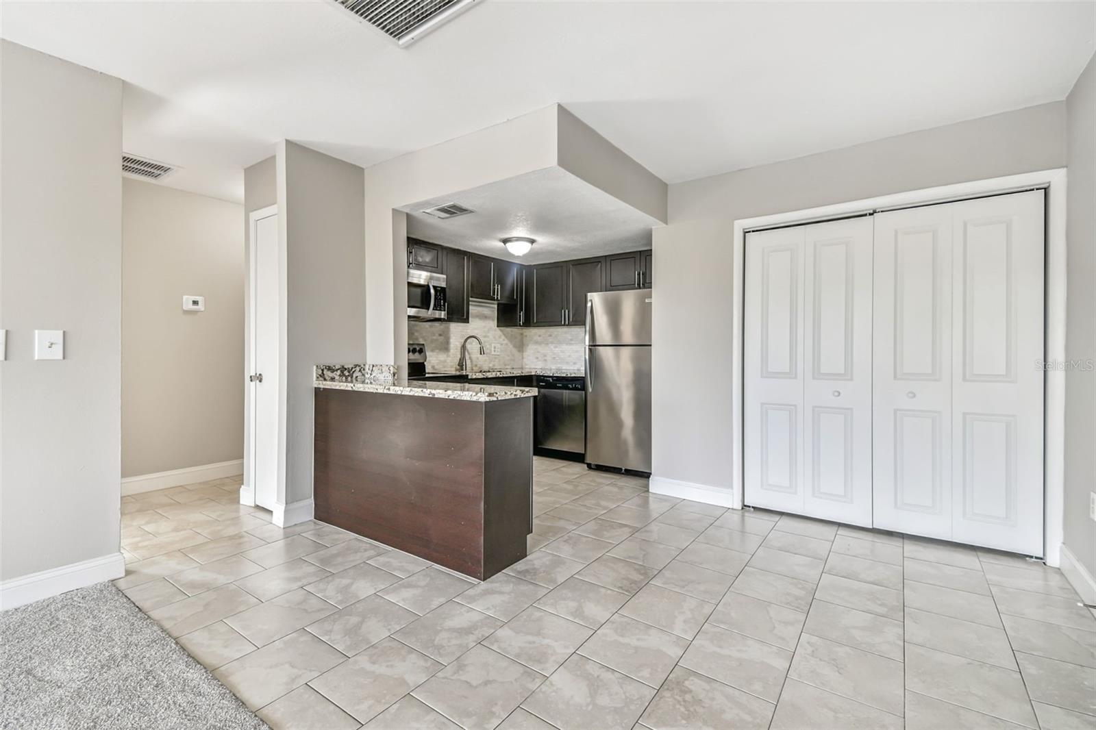 Image 21 of 62 For 3849 Lake Drive 184