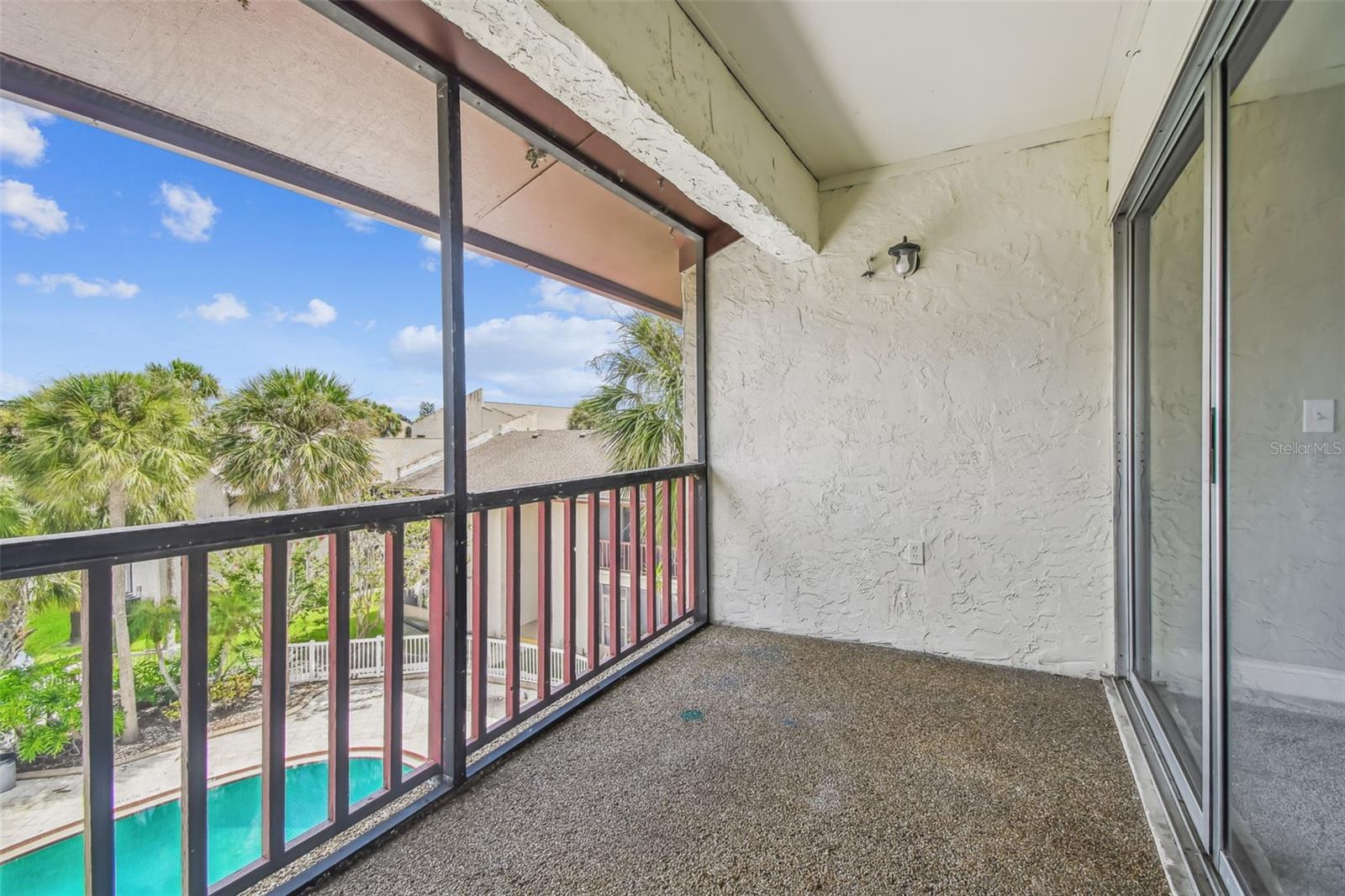 Image 33 of 62 For 3849 Lake Drive 184