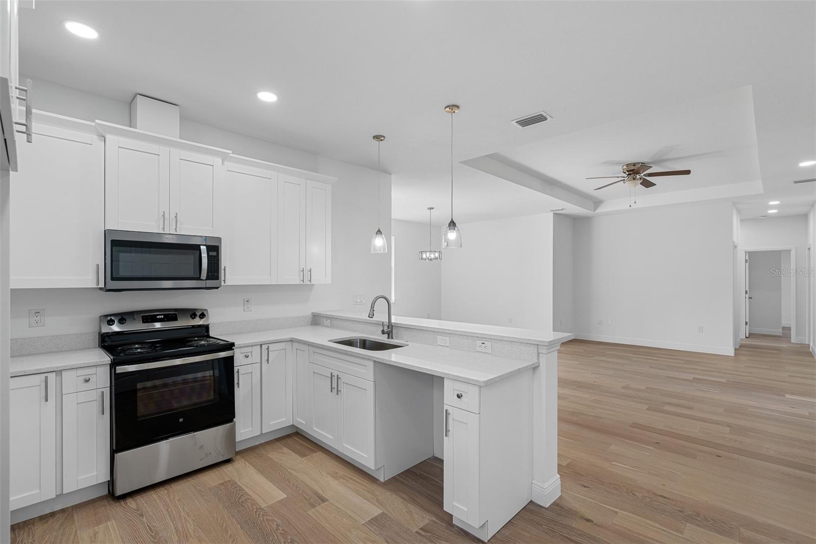 Image 13 of 30 For 309 Bream Circle