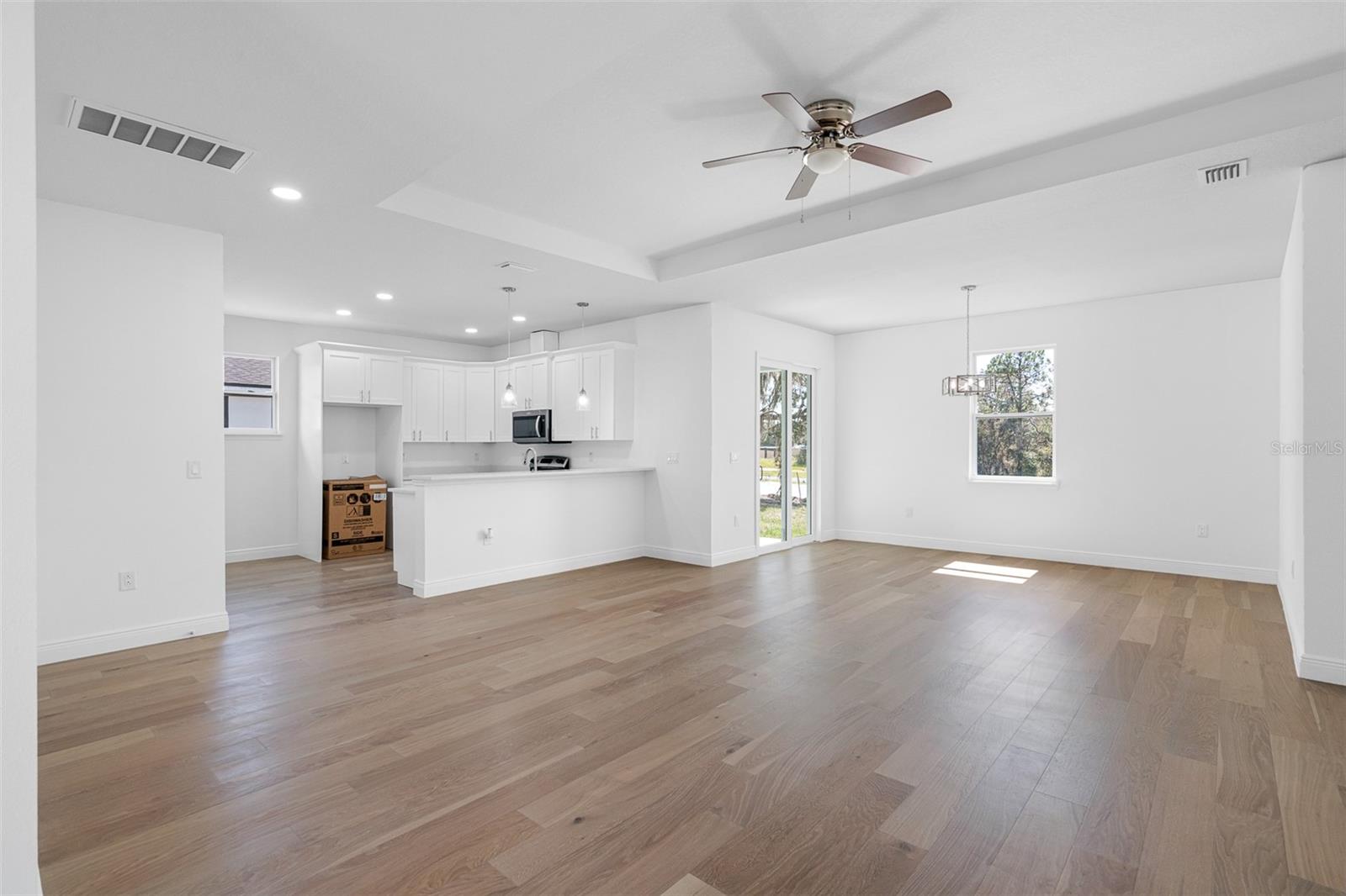 Image 6 of 30 For 309 Bream Circle