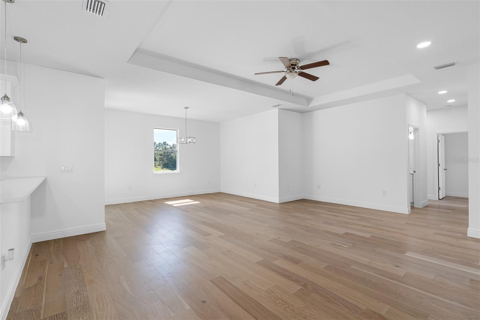 Image 7 of 30 For 309 Bream Circle