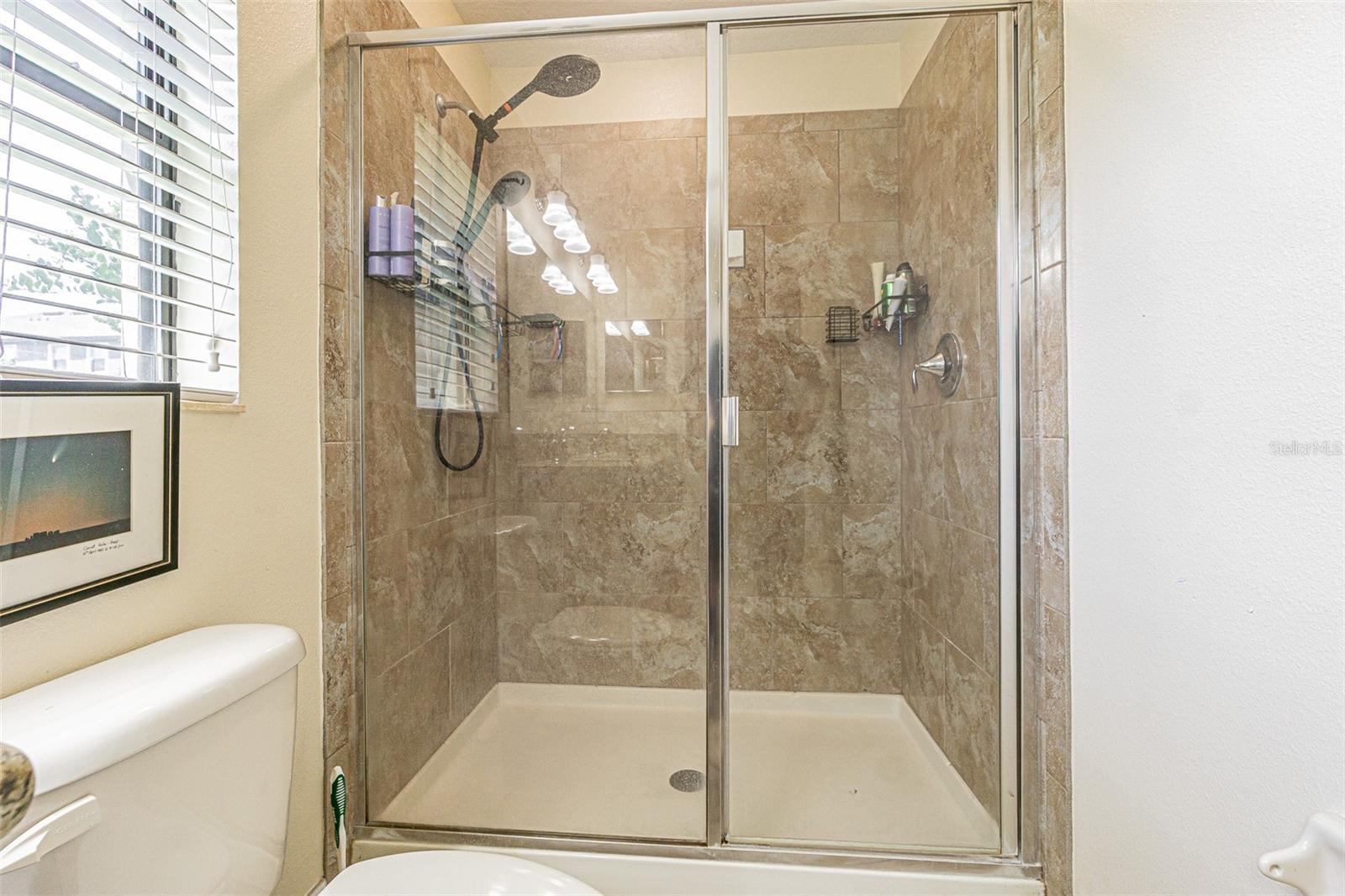 Image 19 of 65 For 10115 Count Fleet Dr