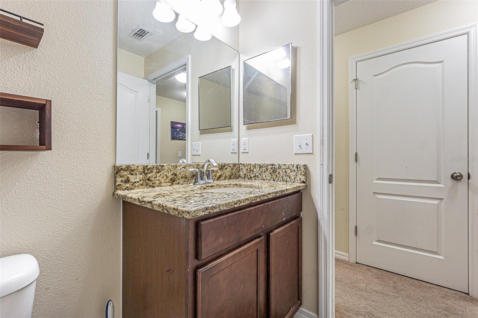 Image 25 of 65 For 10115 Count Fleet Dr