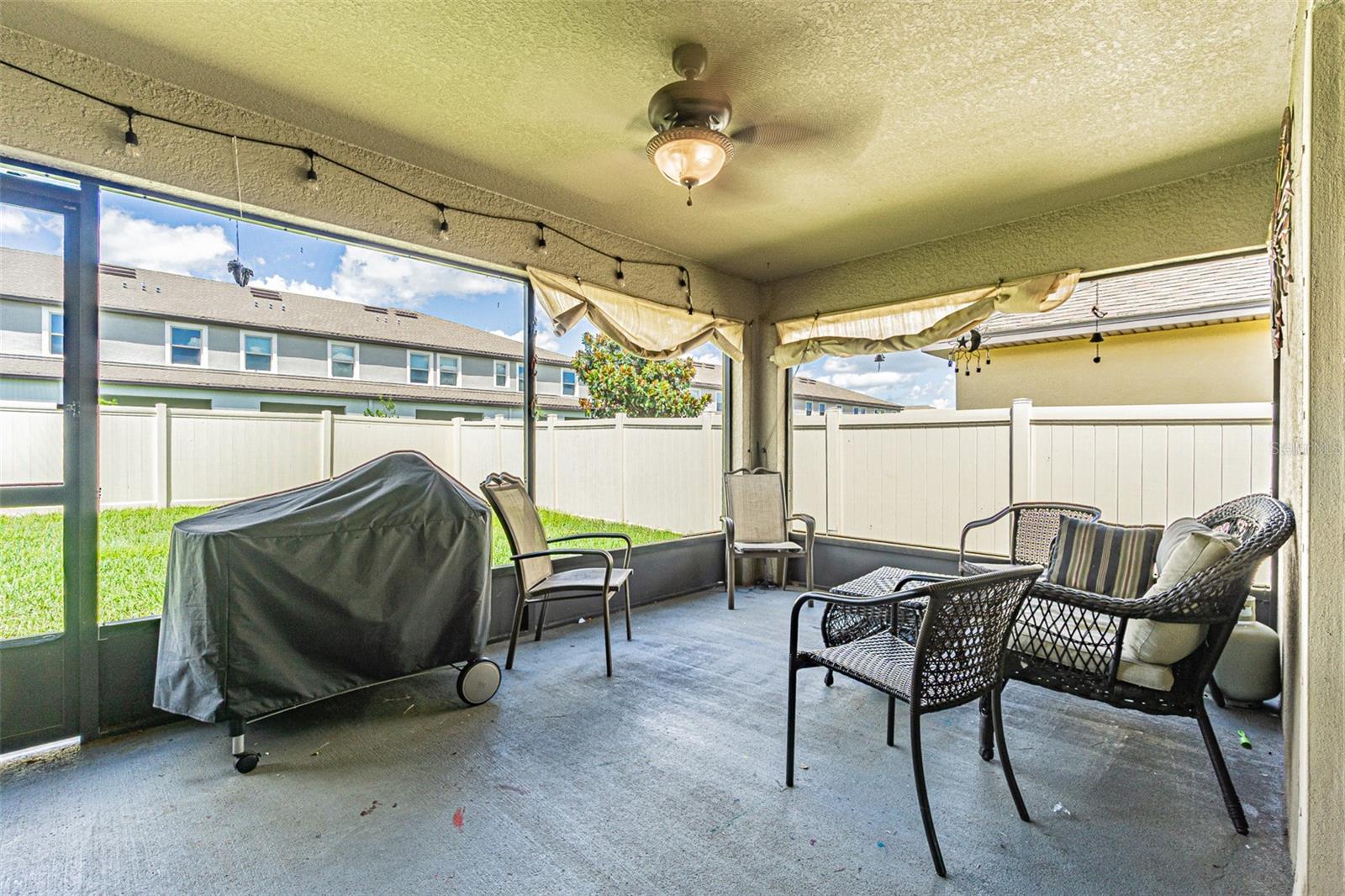 Image 27 of 65 For 10115 Count Fleet Dr