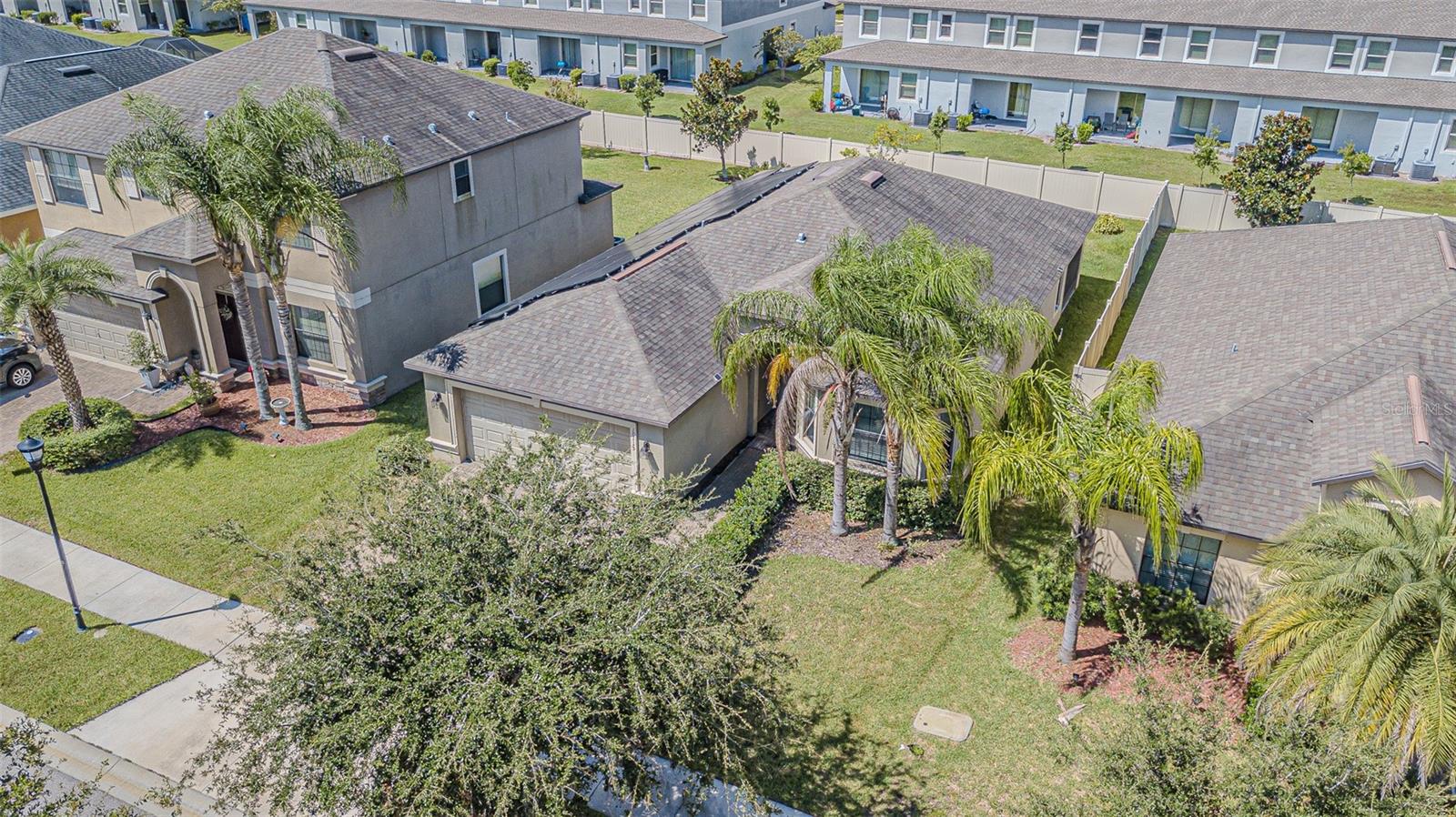 Image 34 of 65 For 10115 Count Fleet Dr