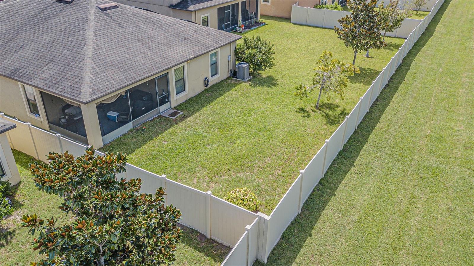 Image 37 of 65 For 10115 Count Fleet Dr