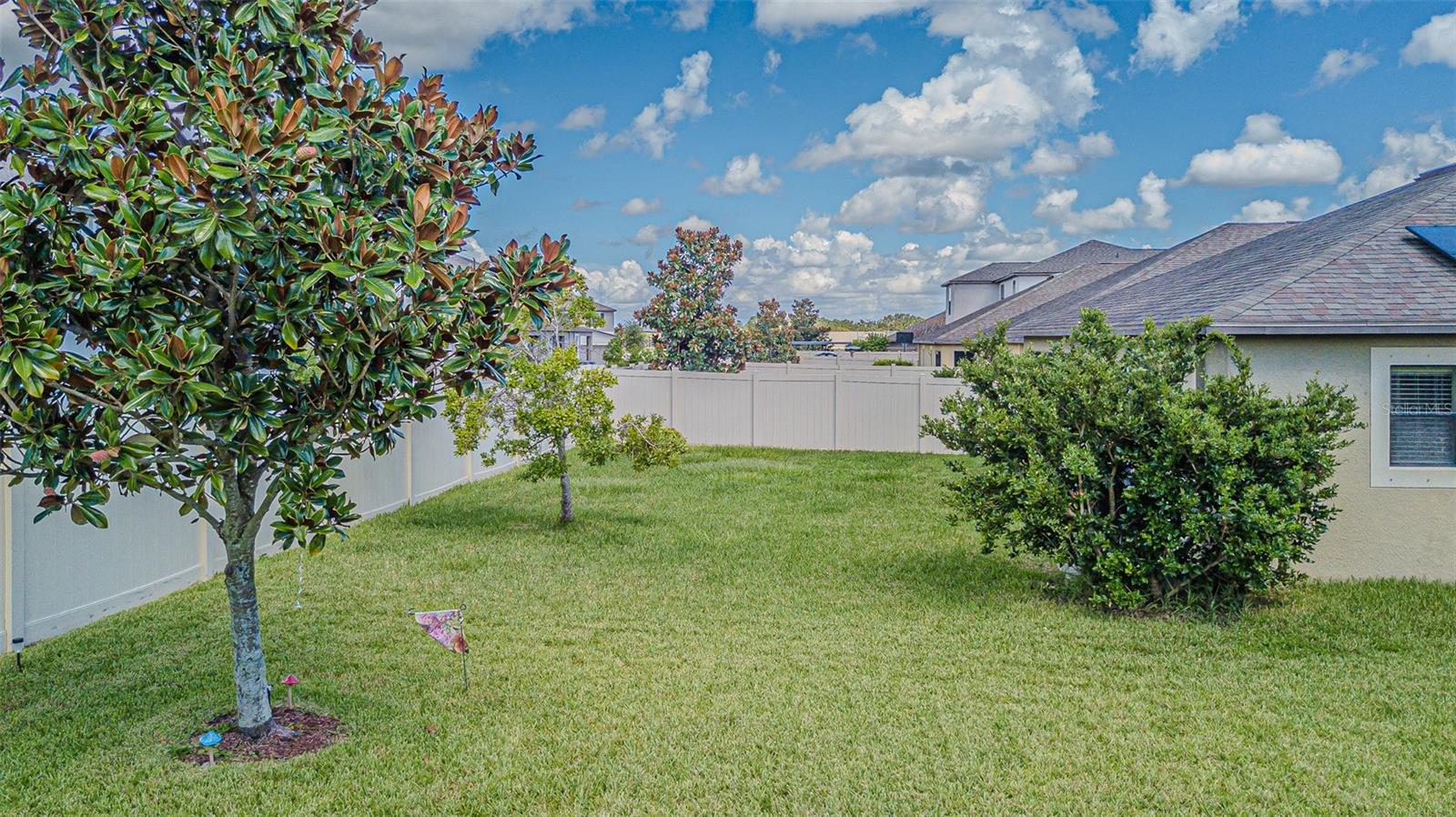 Image 38 of 65 For 10115 Count Fleet Dr