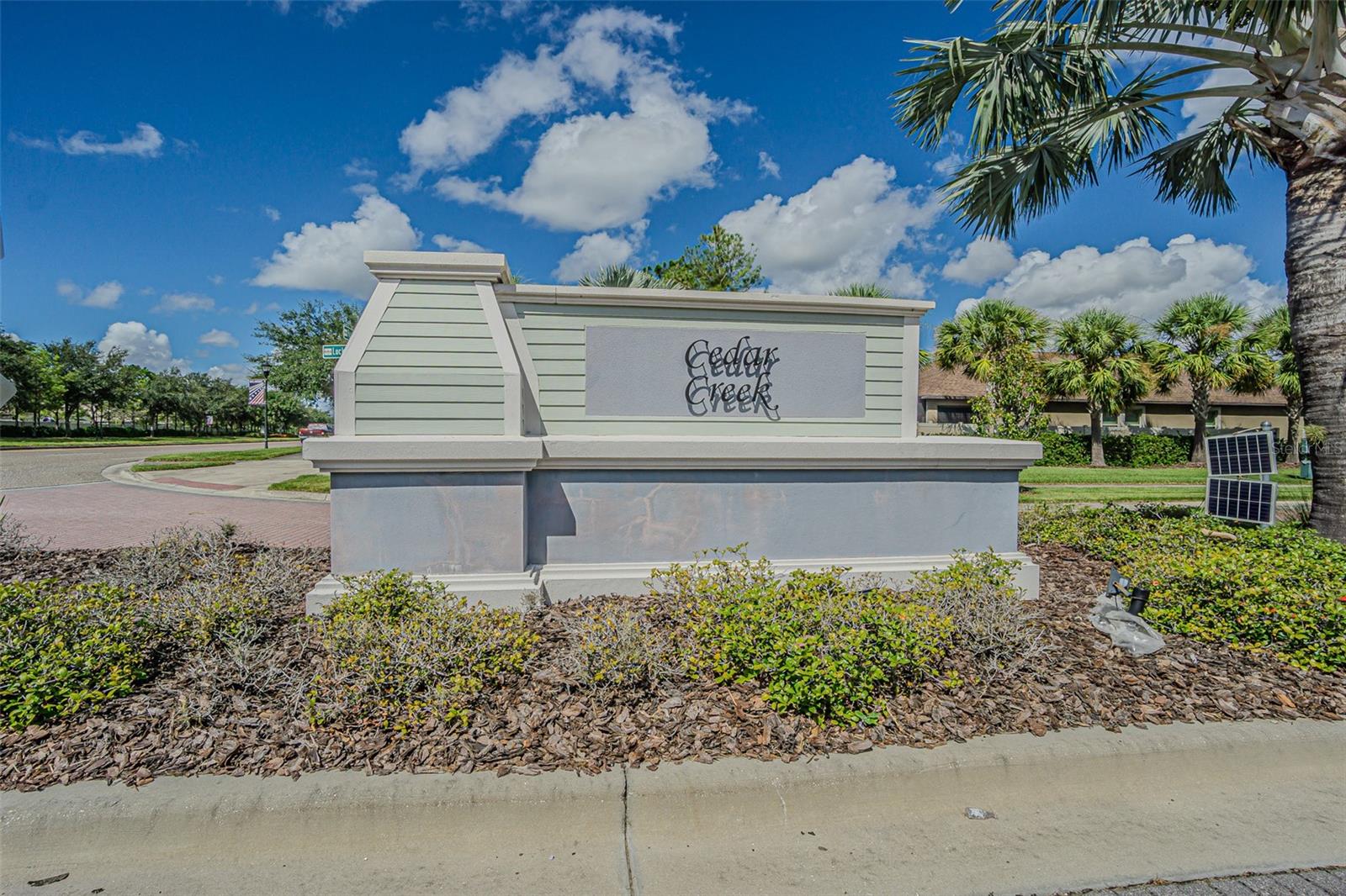 Image 42 of 65 For 10115 Count Fleet Dr