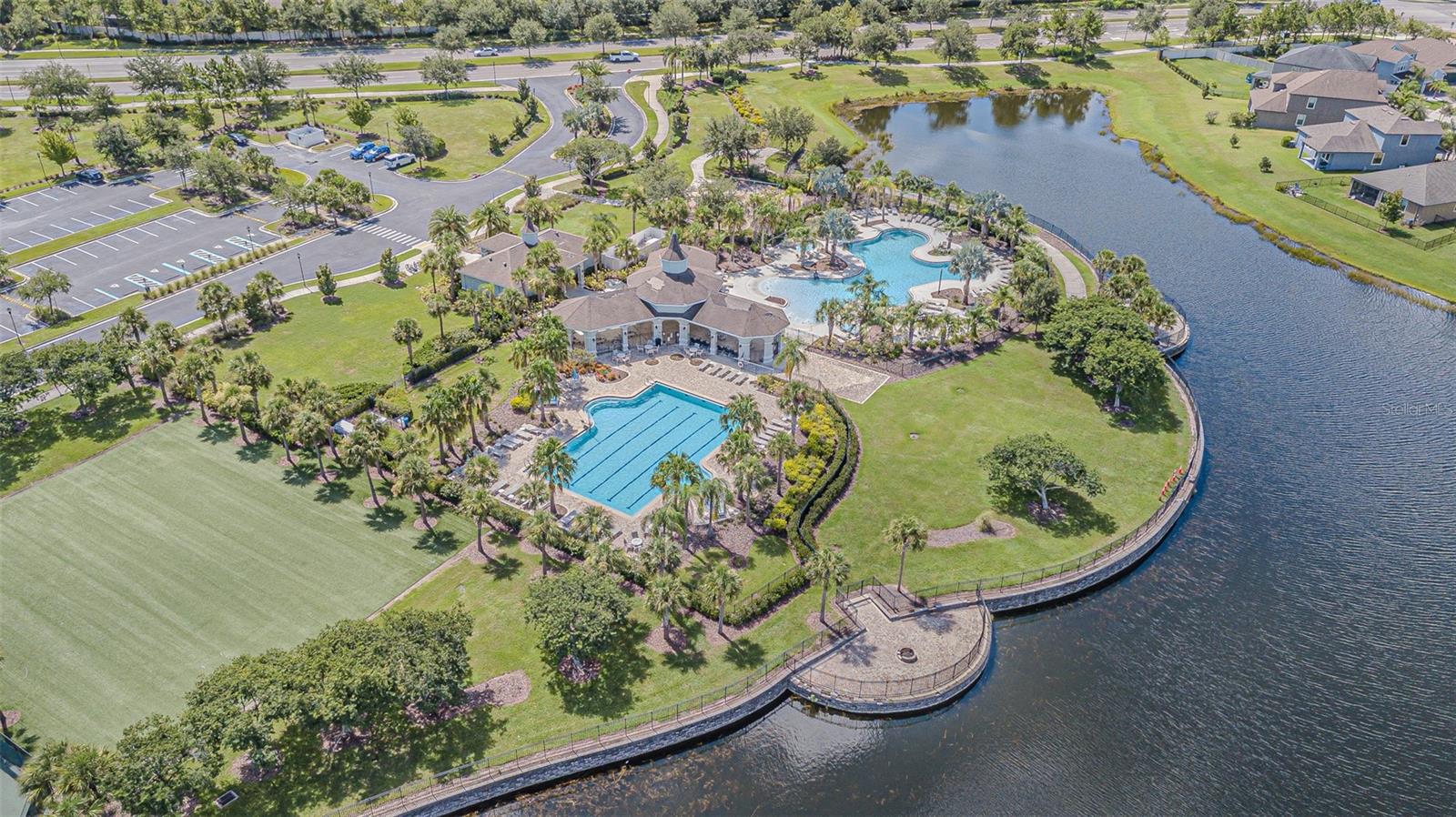 Image 44 of 65 For 10115 Count Fleet Dr