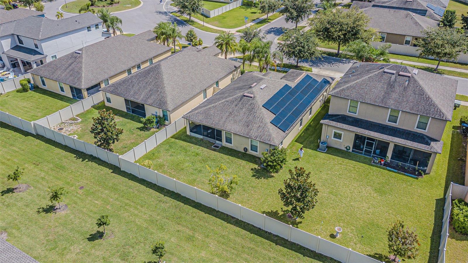 Image 49 of 65 For 10115 Count Fleet Dr