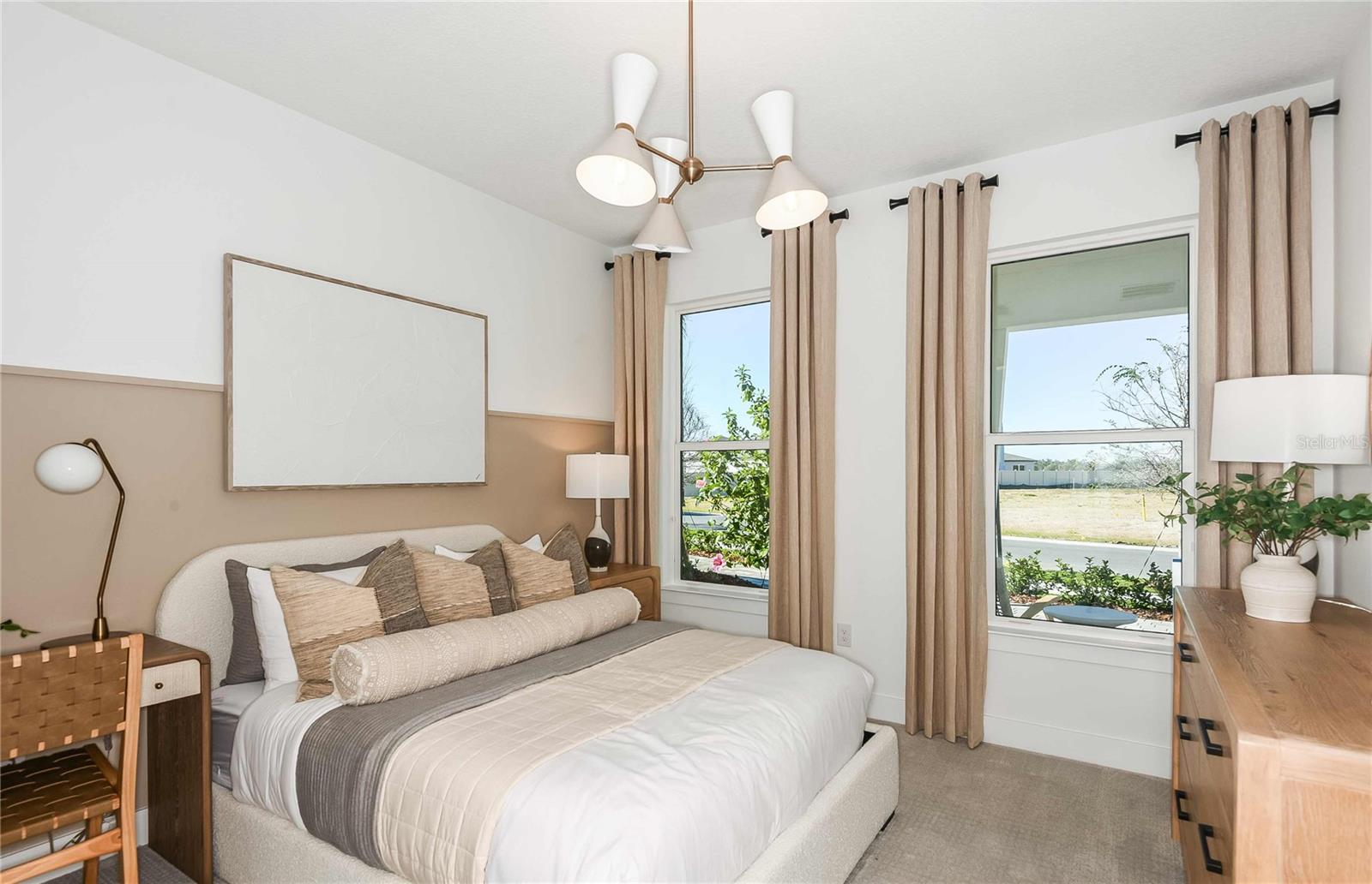 Listing photo id 16 for 9945 Redwood Ridge Avenue