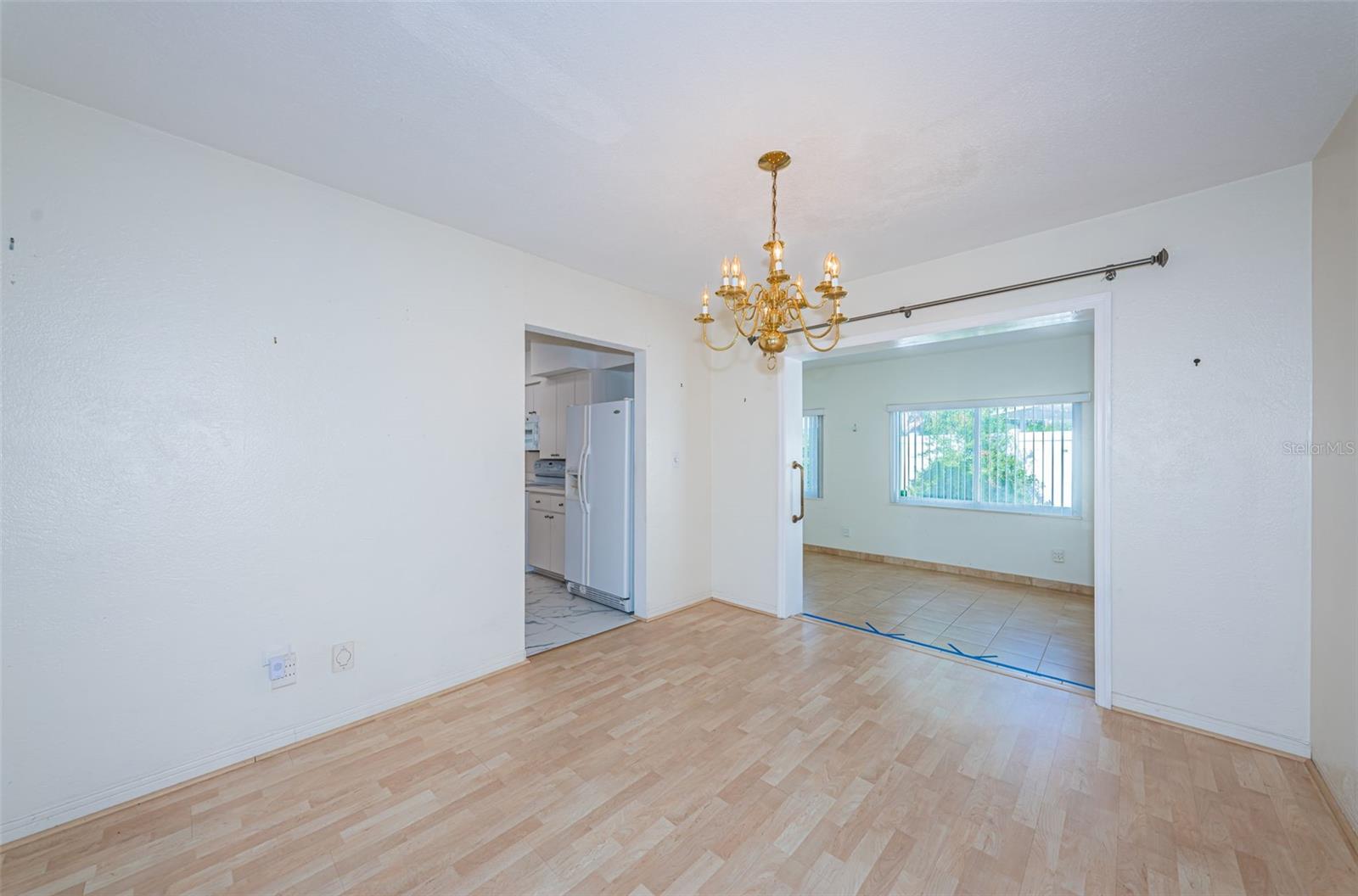 Image 11 of 59 For 1550 55th Street N