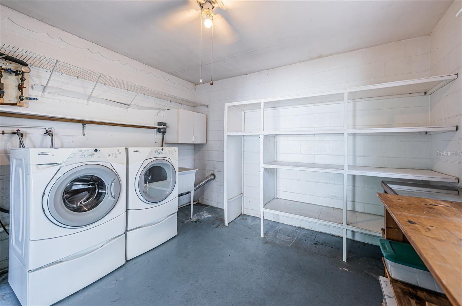 Image 36 of 59 For 1550 55th Street N