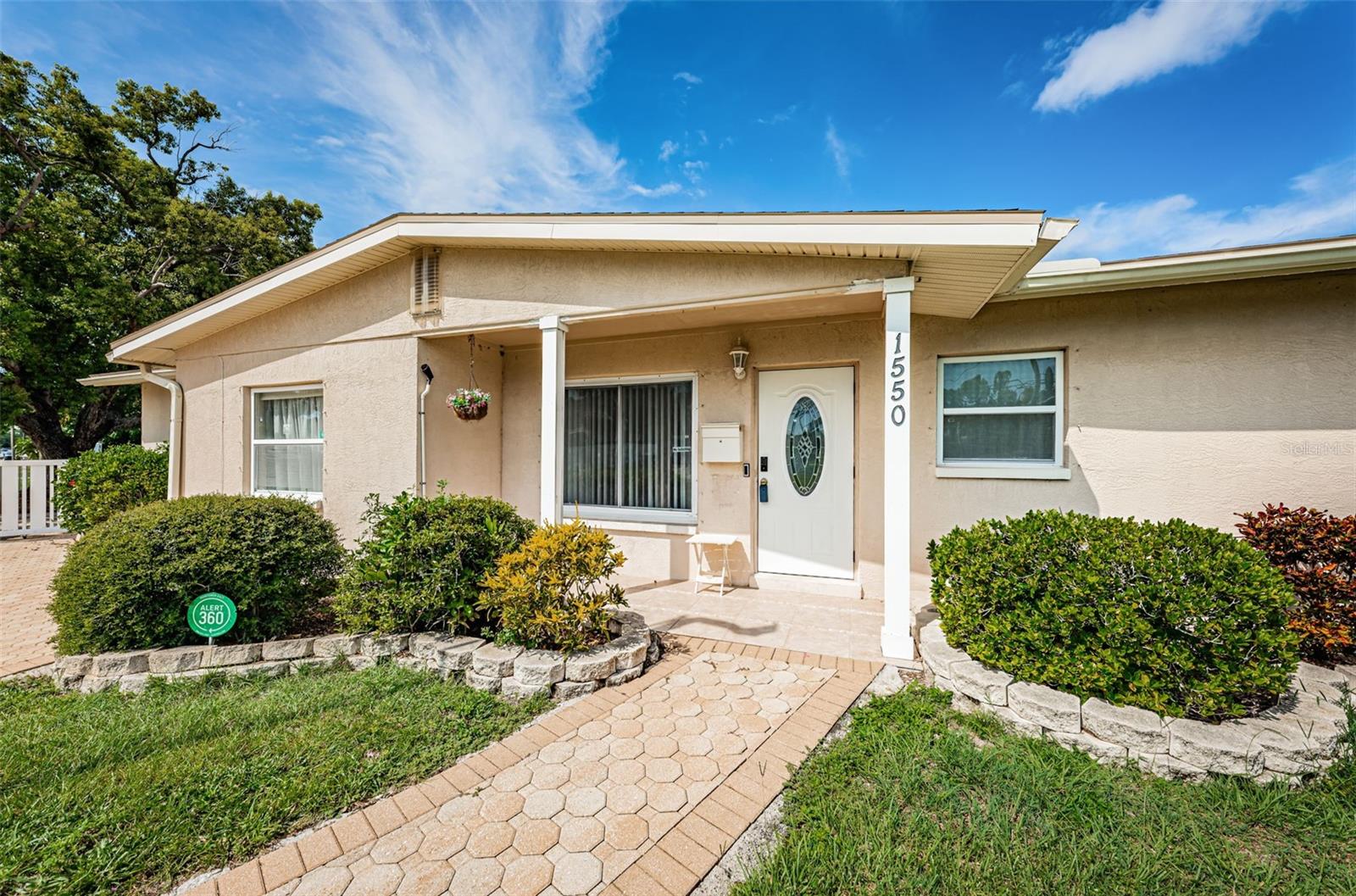 Image 5 of 59 For 1550 55th Street N
