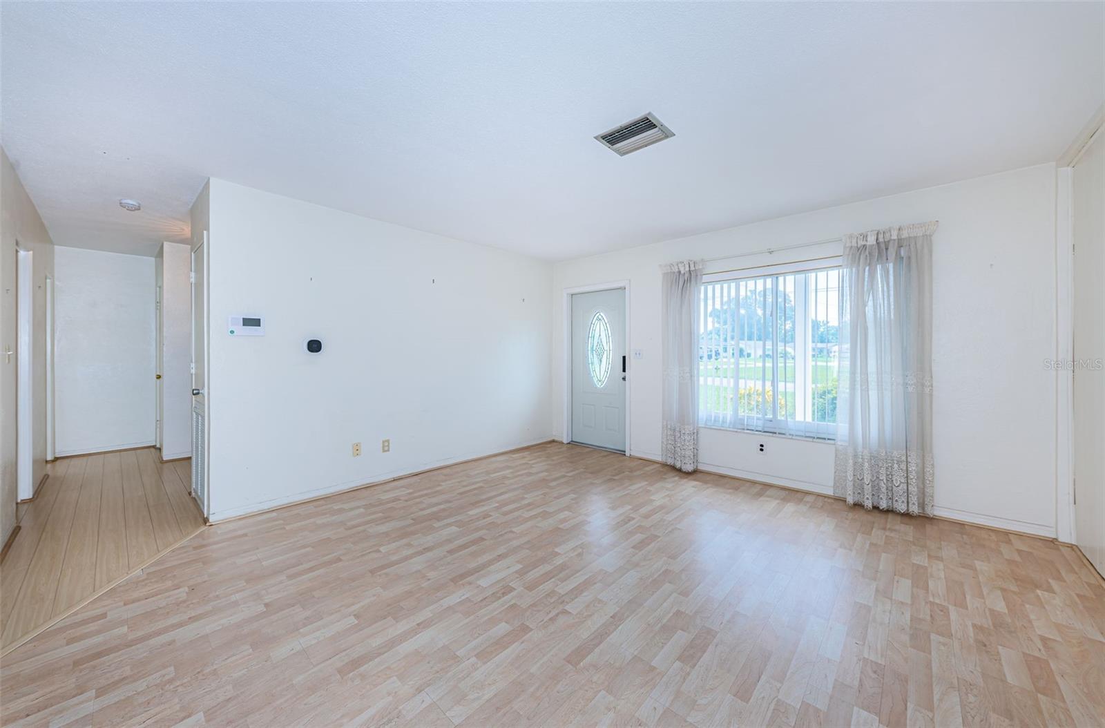 Image 7 of 59 For 1550 55th Street N