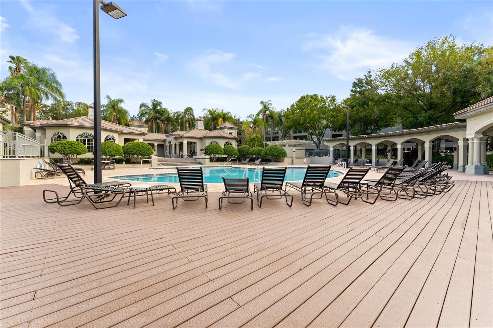 Image 34 of 46 For 625 Tropical Breeze Way