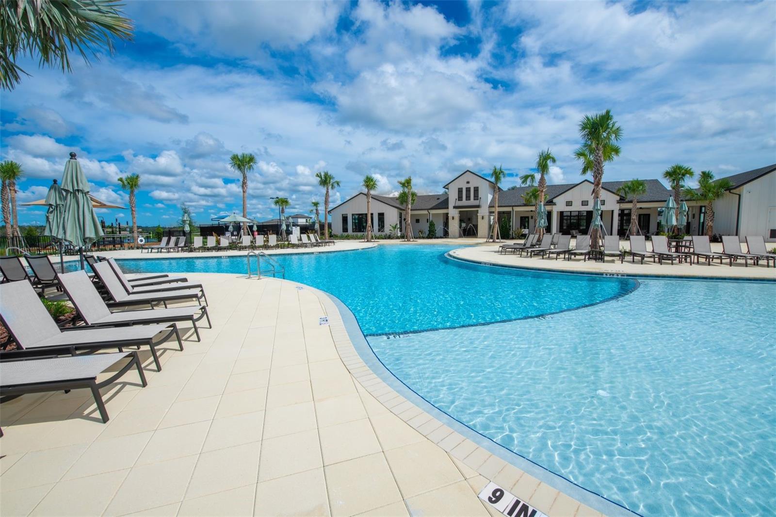 Image 20 of 32 For 9833 Crescent Moon Drive