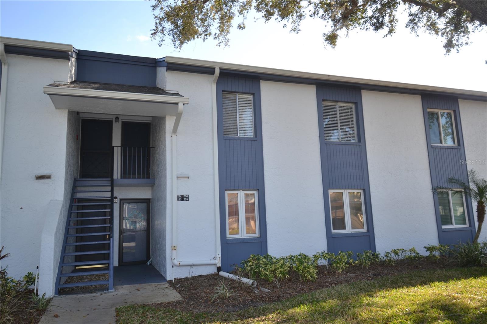 Details for 256 Cypress Lane, OLDSMAR, FL 34677