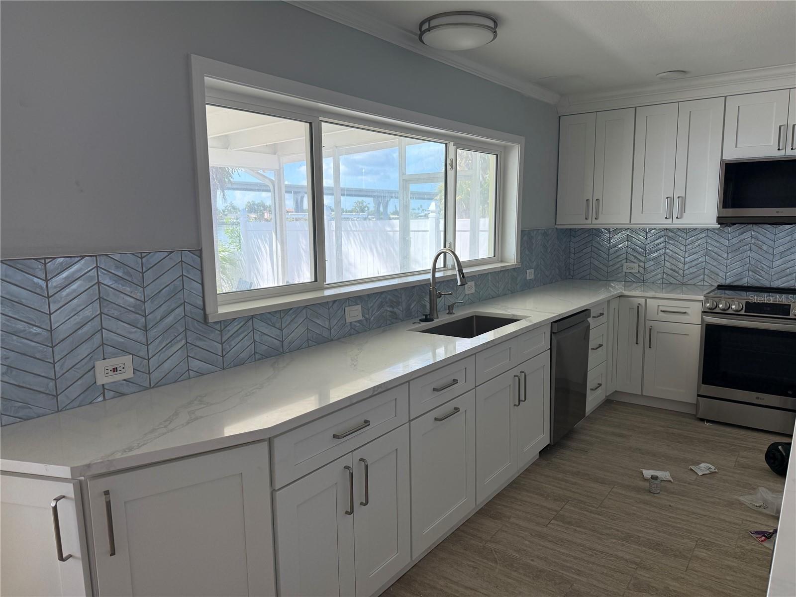 Image 3 of 16 For 590 Belle Point Drive
