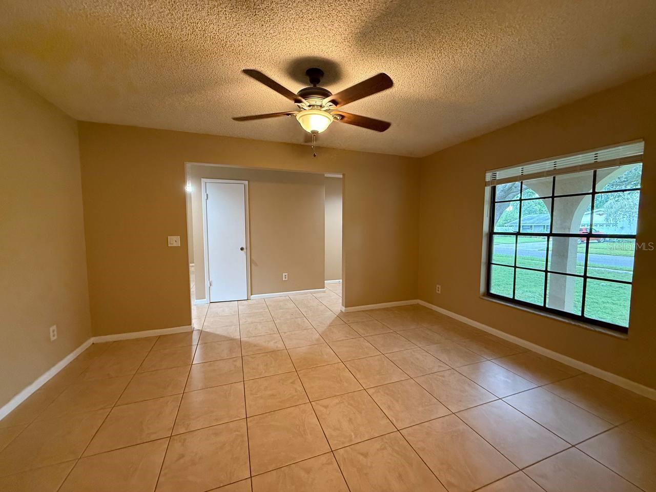Image 5 of 20 For 6619 Jennifer Drive