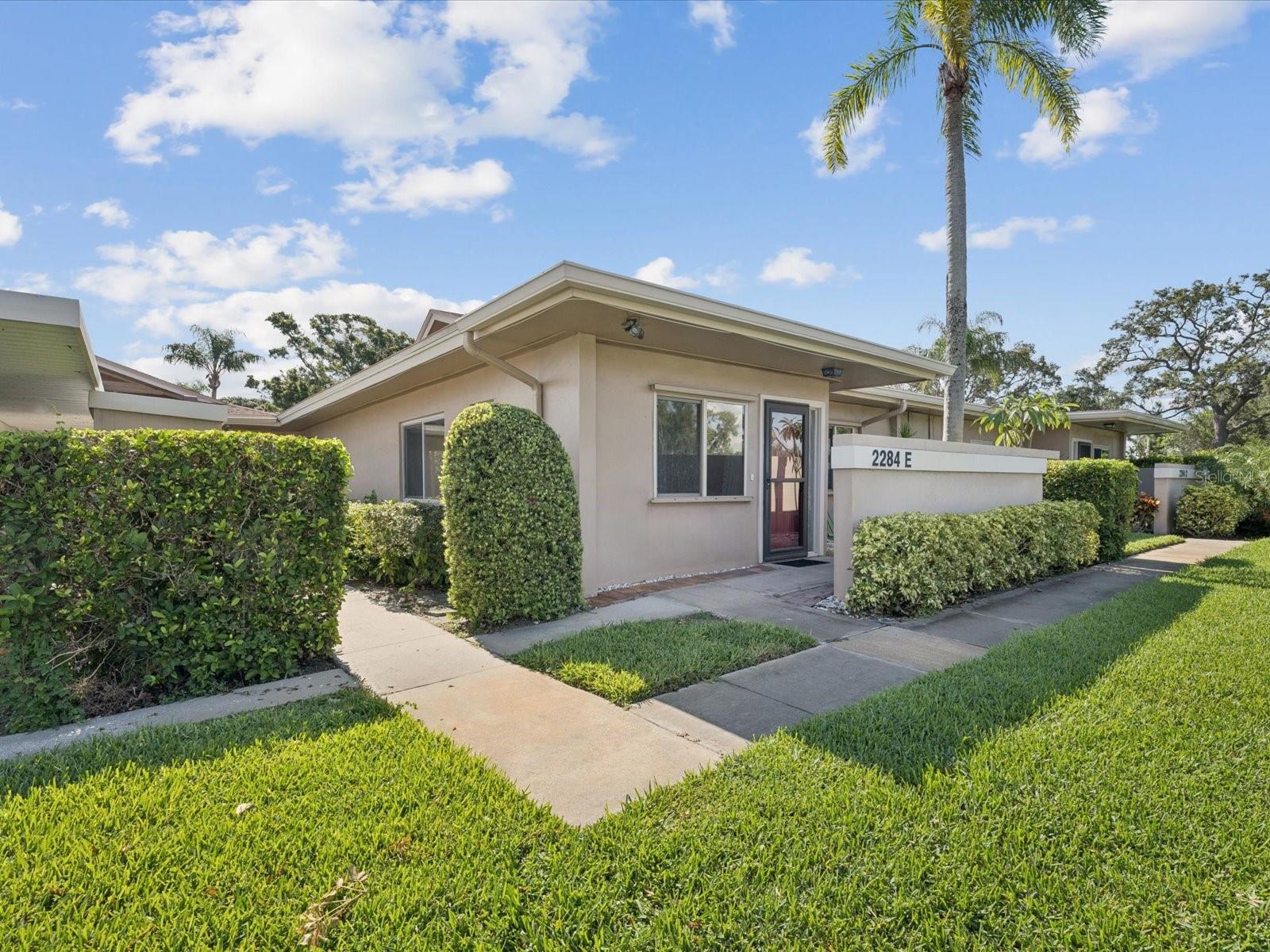 Details for 2284 Oak Neck Road E, CLEARWATER, FL 33763