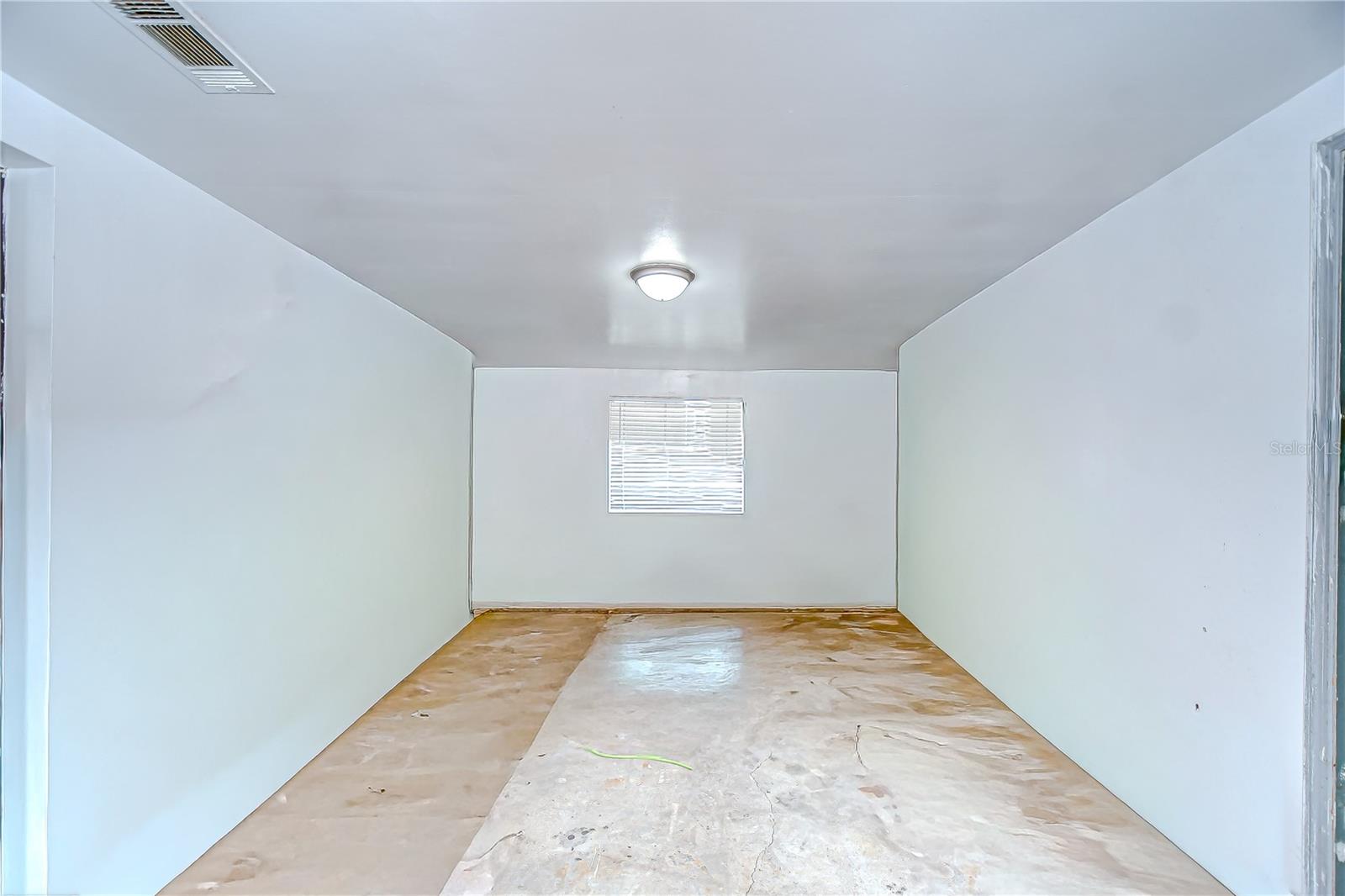 Image 11 of 27 For 9931 Bay Drive