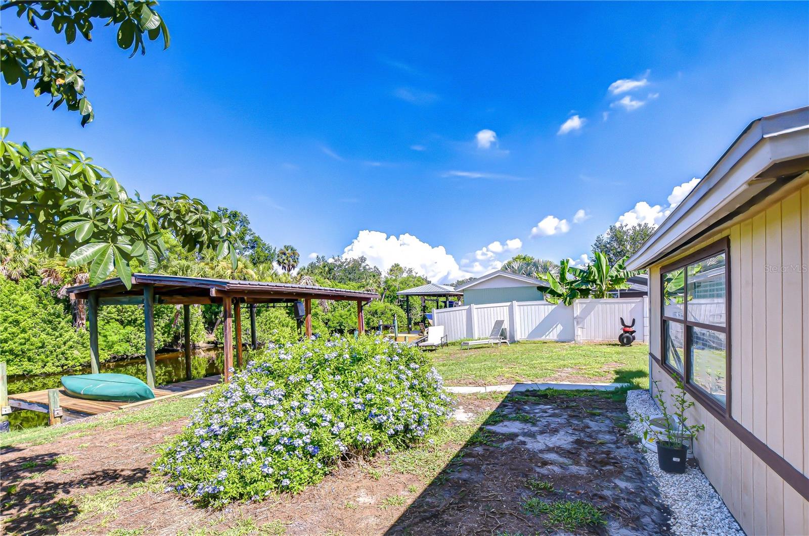Image 22 of 27 For 9931 Bay Drive