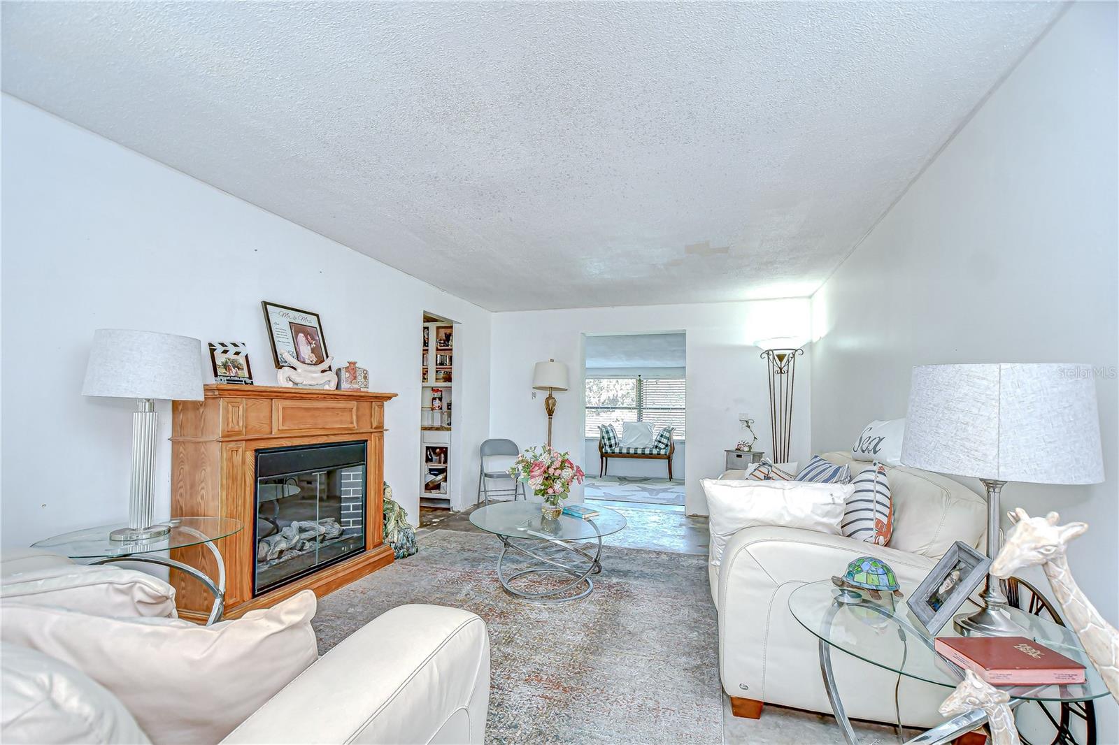 Image 7 of 27 For 9931 Bay Drive